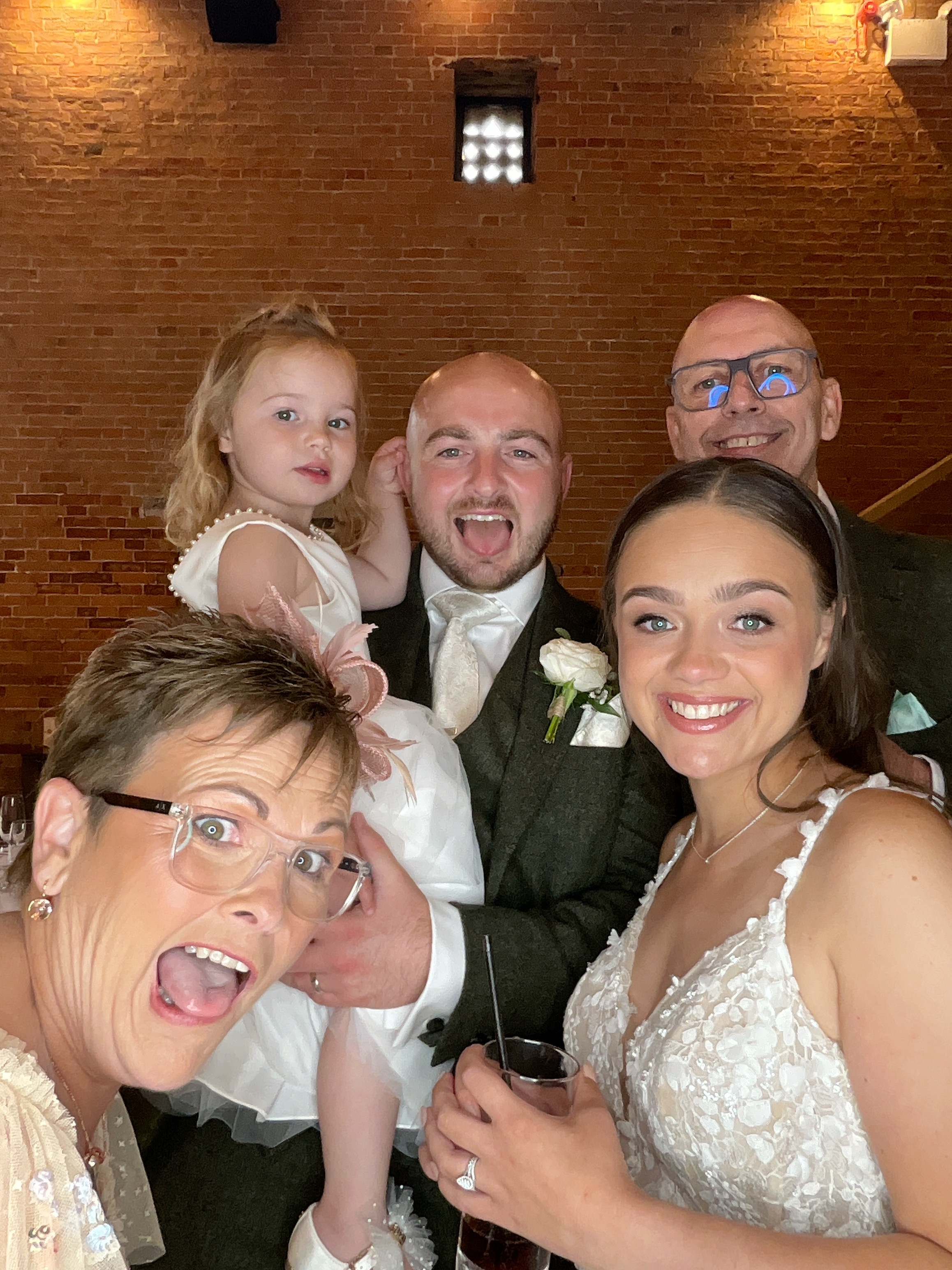 Michael & Olivia  | View more photos from the event at gallery.magicimages.uk/u/MagicImages/Michael-Olivia