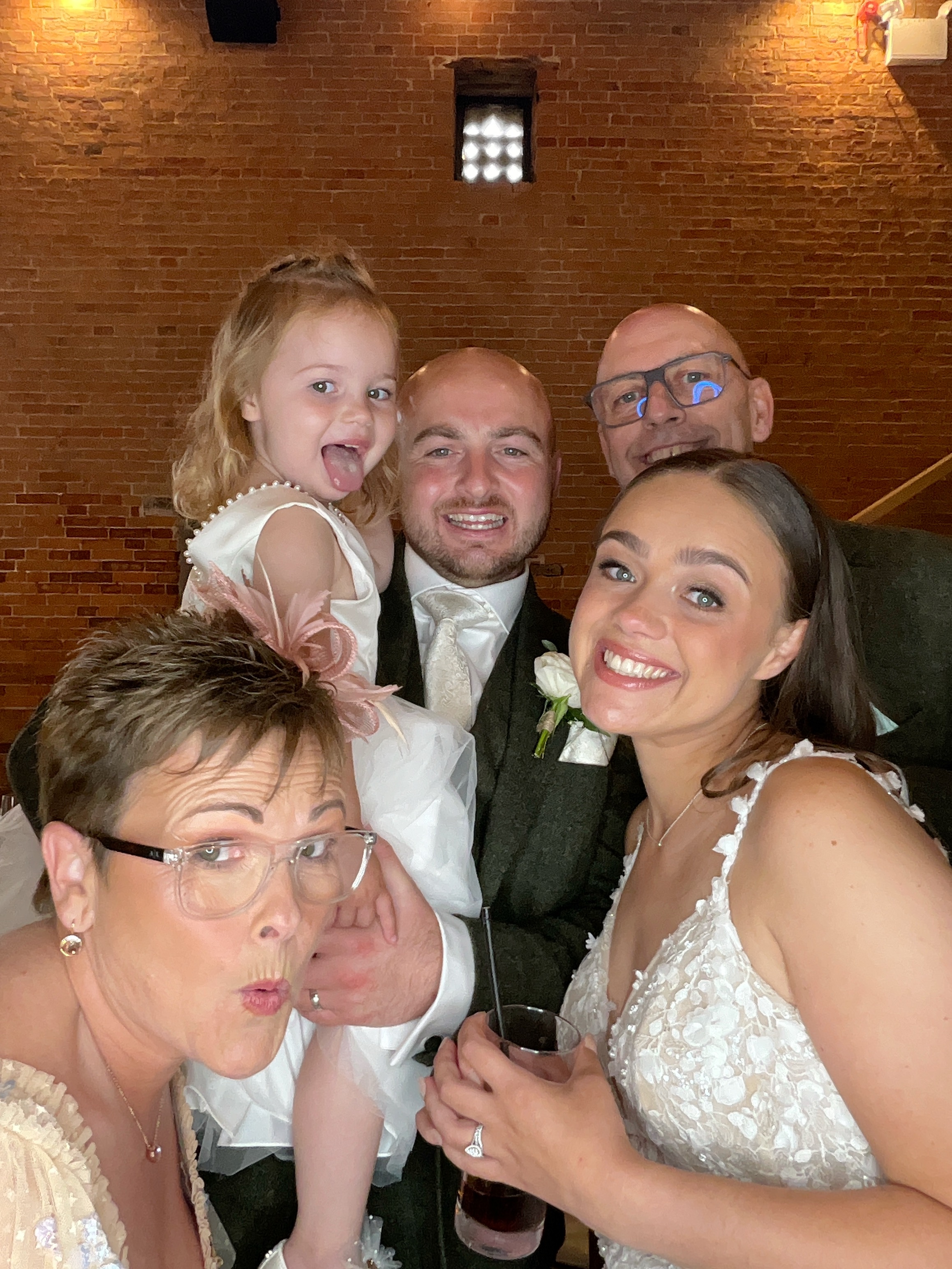 Michael & Olivia  | View more photos from the event at gallery.magicimages.uk/u/MagicImages/Michael-Olivia