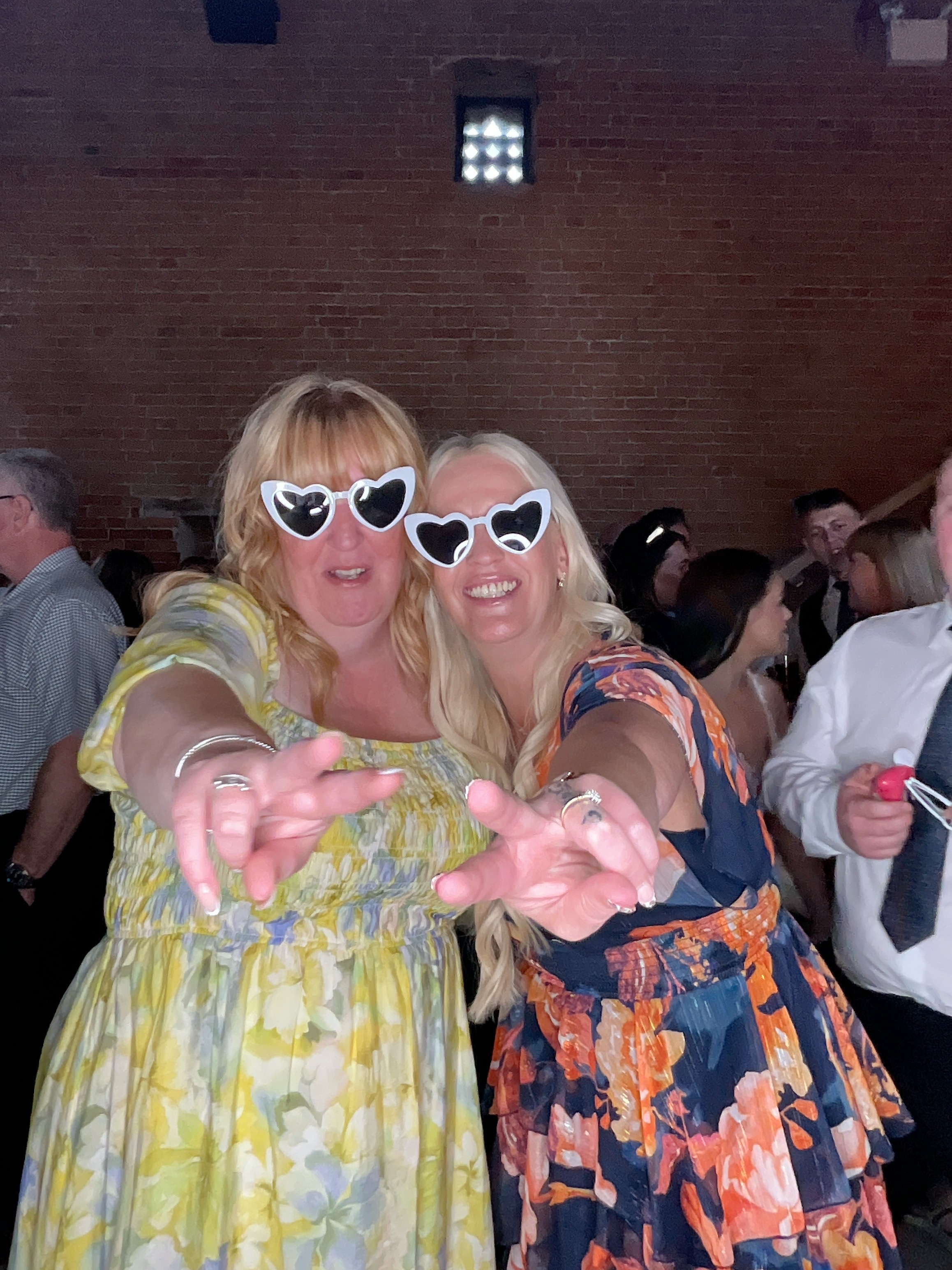 Michael & Olivia  | View more photos from the event at gallery.magicimages.uk/u/MagicImages/Michael-Olivia