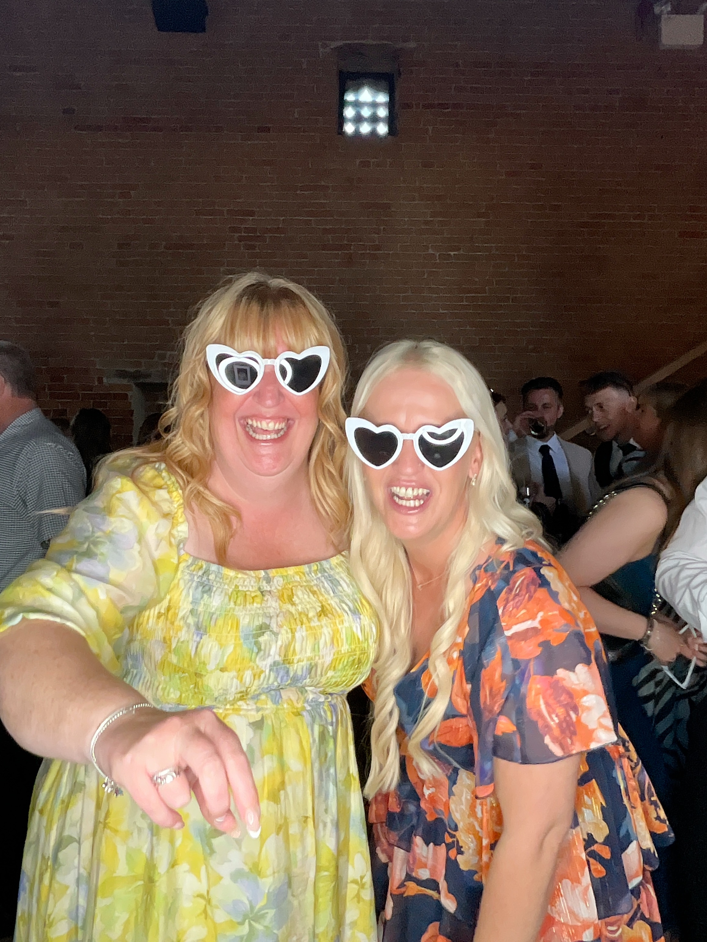 Michael & Olivia  | View more photos from the event at gallery.magicimages.uk/u/MagicImages/Michael-Olivia