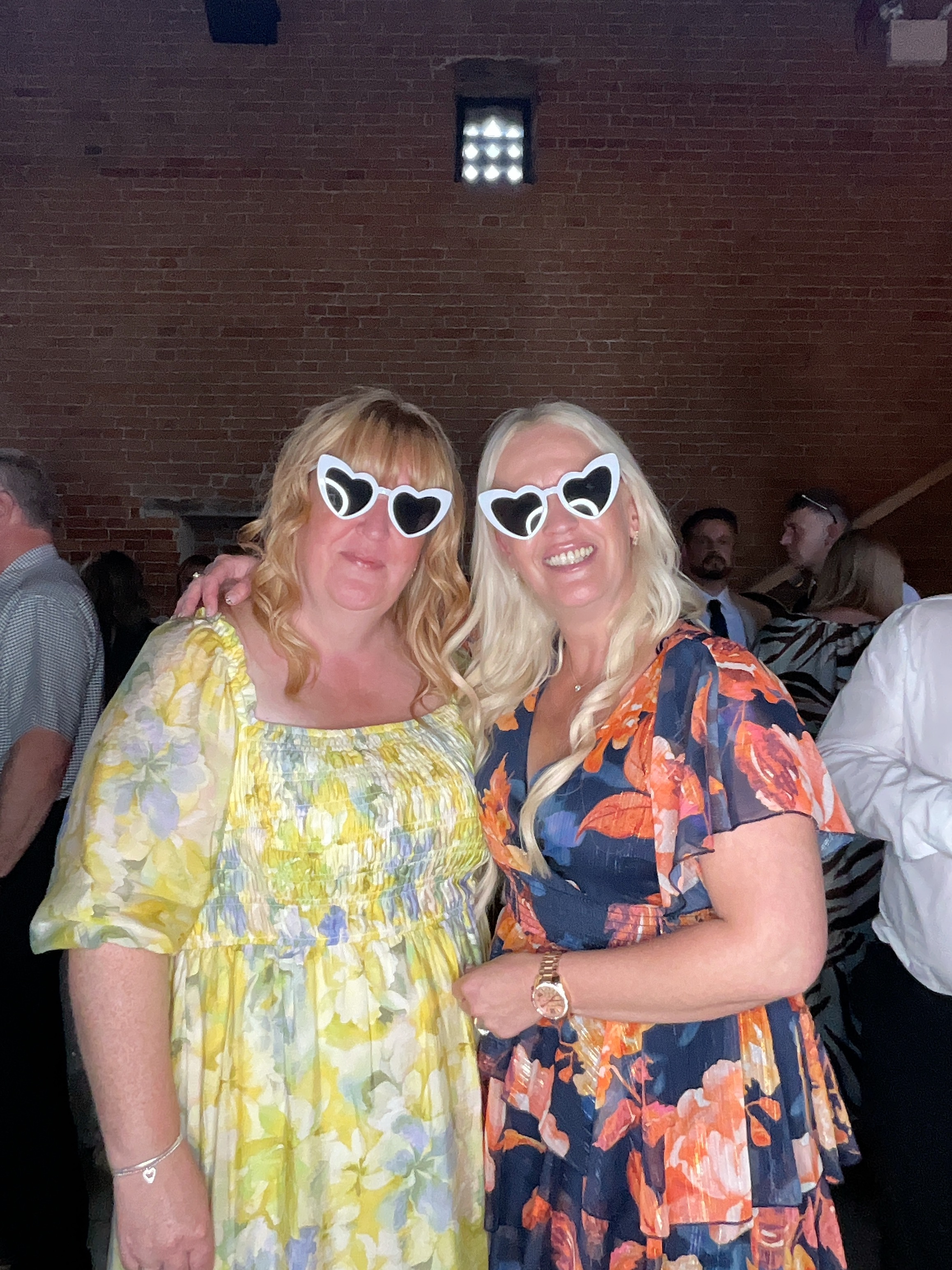 Michael & Olivia  | View more photos from the event at gallery.magicimages.uk/u/MagicImages/Michael-Olivia