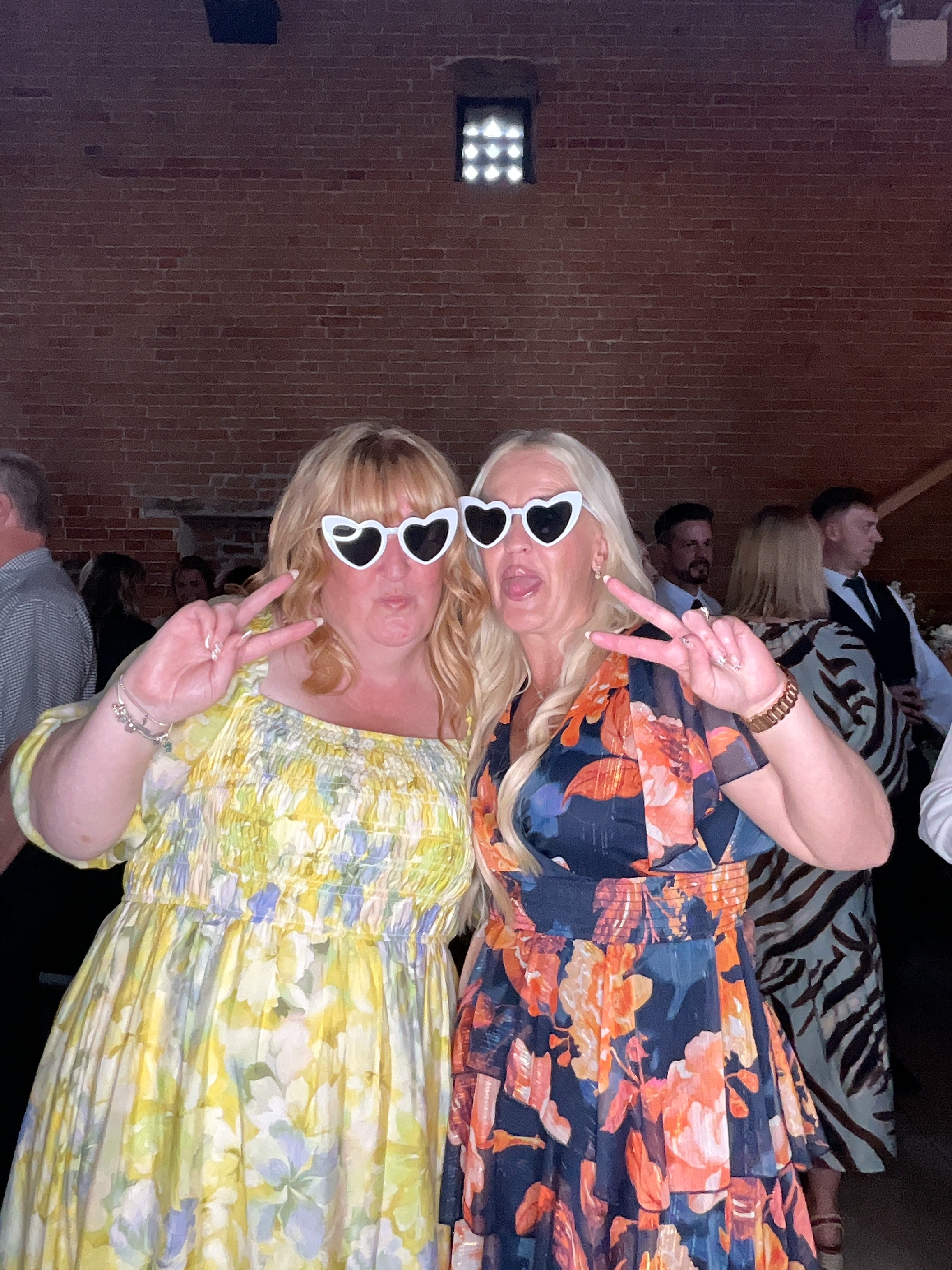 Michael & Olivia  | View more photos from the event at gallery.magicimages.uk/u/MagicImages/Michael-Olivia