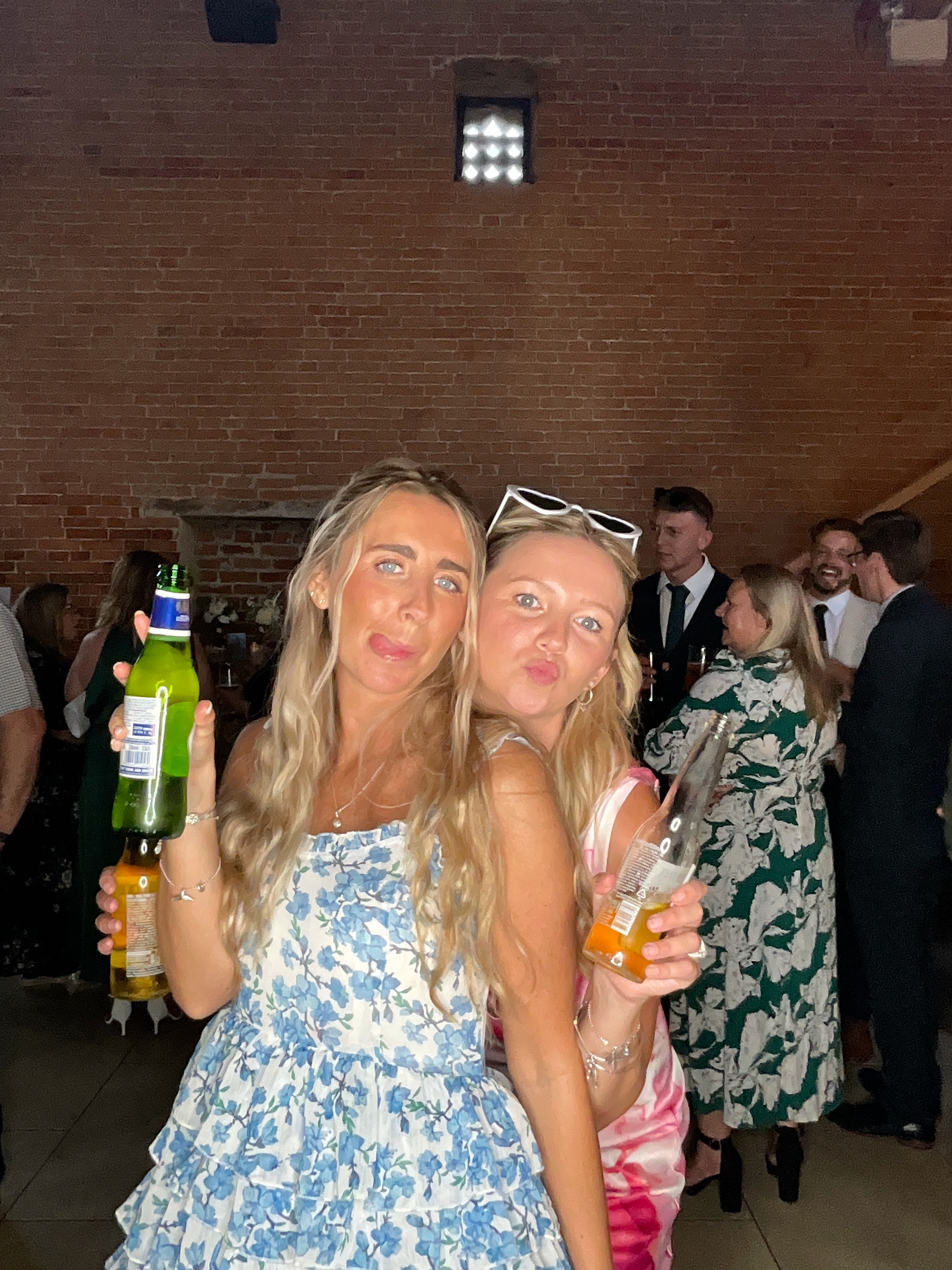 Michael & Olivia  | View more photos from the event at gallery.magicimages.uk/u/MagicImages/Michael-Olivia