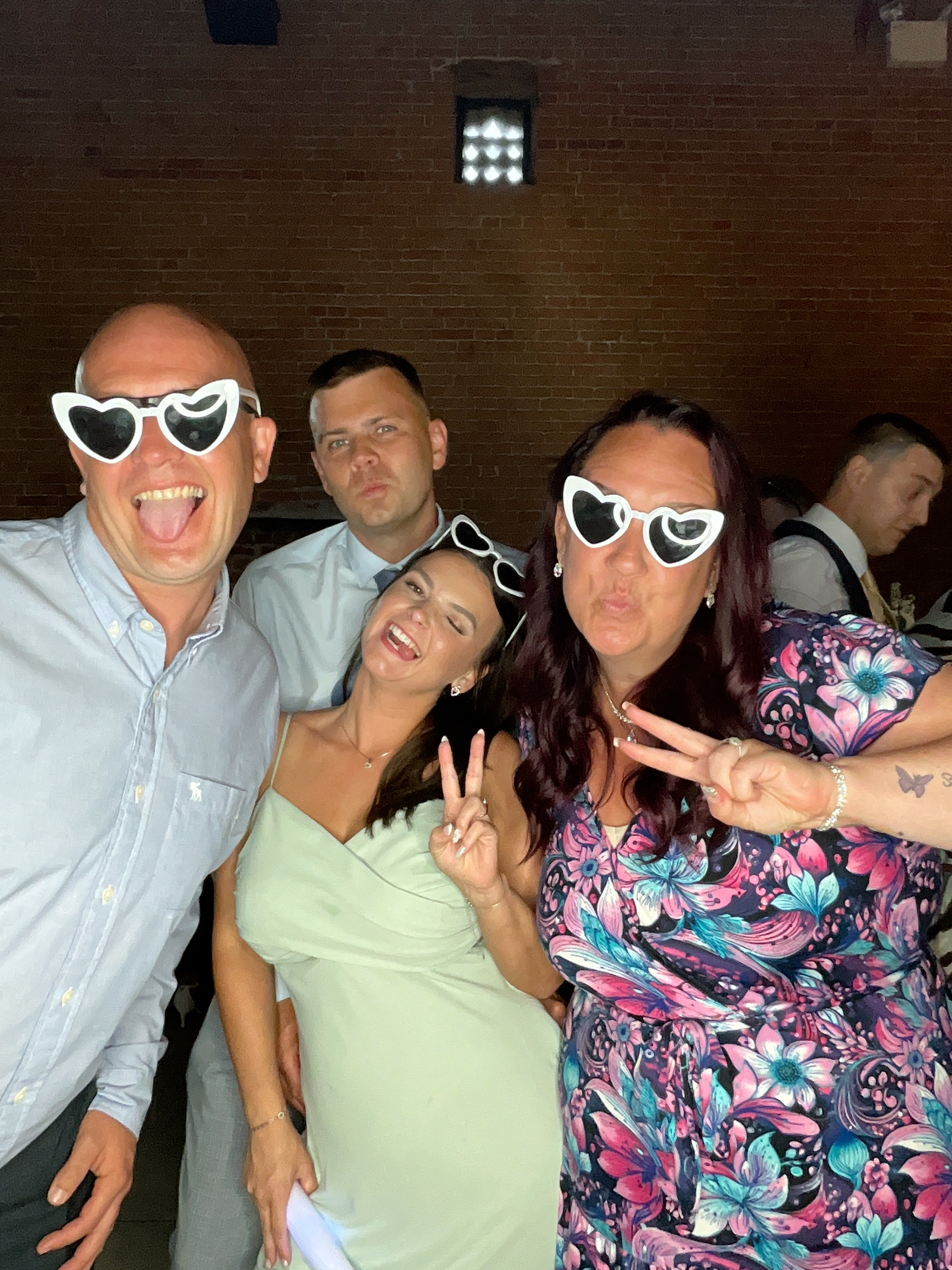 Michael & Olivia  | View more photos from the event at gallery.magicimages.uk/u/MagicImages/Michael-Olivia