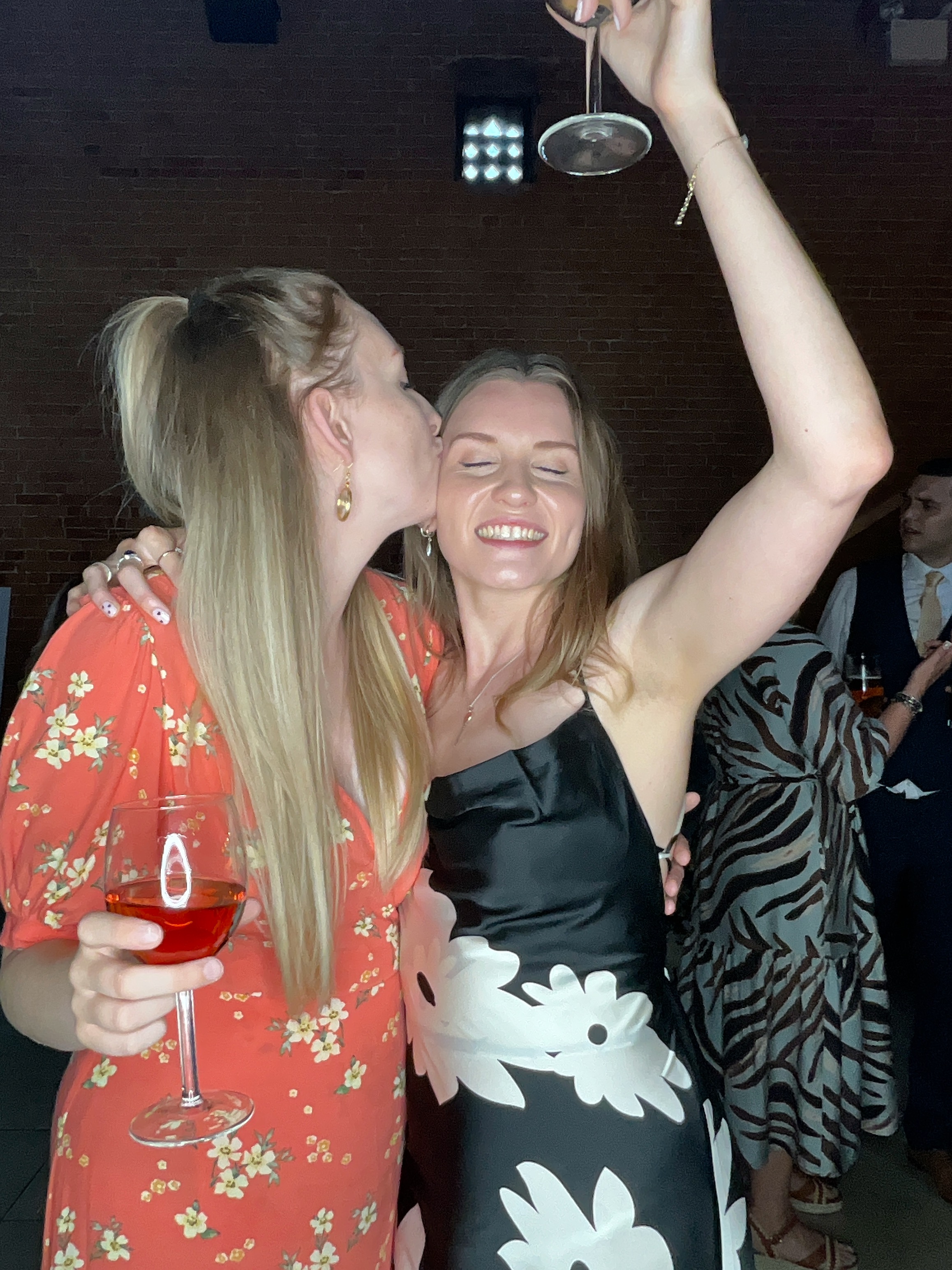 Michael & Olivia  | View more photos from the event at gallery.magicimages.uk/u/MagicImages/Michael-Olivia