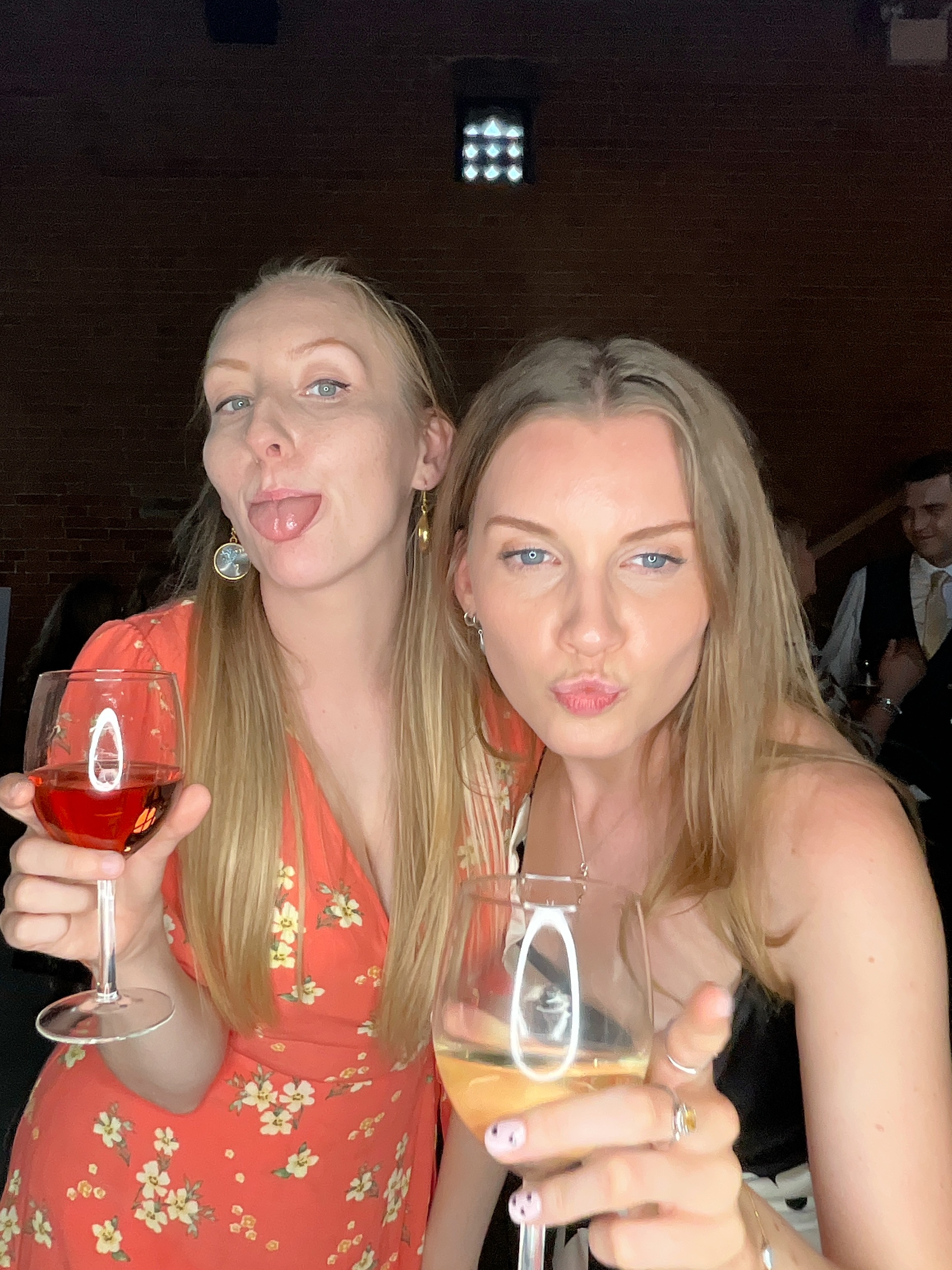 Michael & Olivia  | View more photos from the event at gallery.magicimages.uk/u/MagicImages/Michael-Olivia