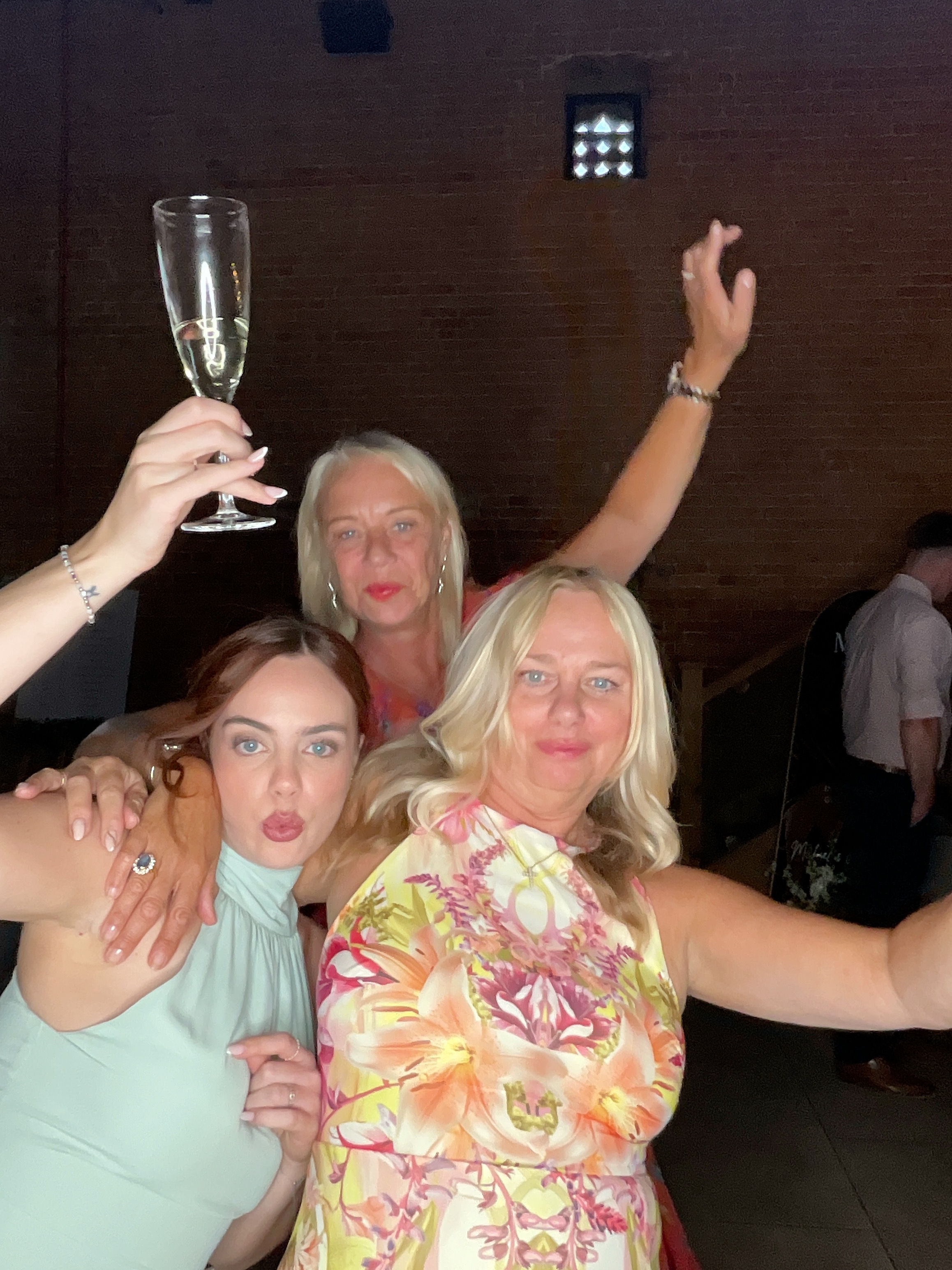 Michael & Olivia  | View more photos from the event at gallery.magicimages.uk/u/MagicImages/Michael-Olivia