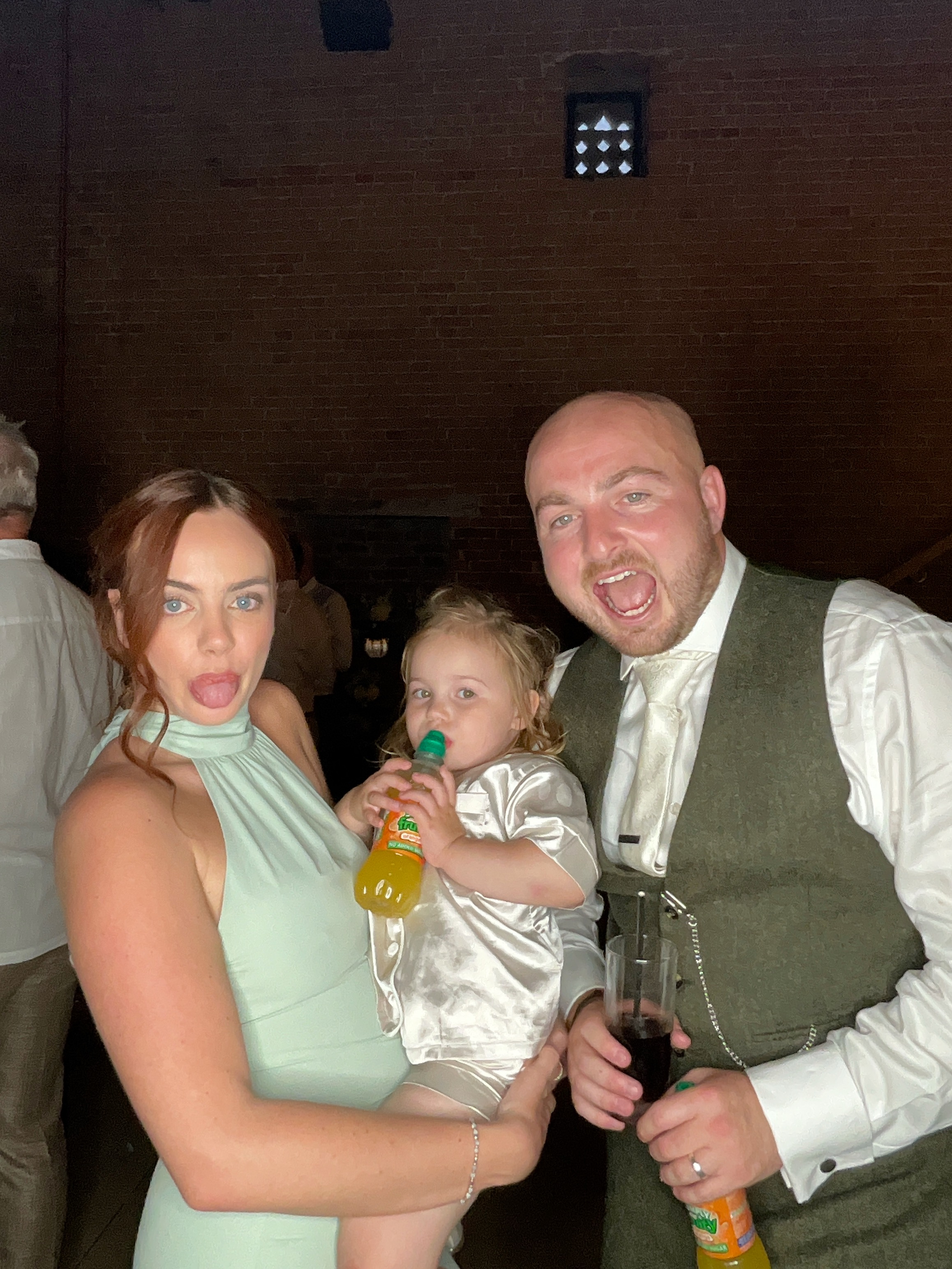 Michael & Olivia  | View more photos from the event at gallery.magicimages.uk/u/MagicImages/Michael-Olivia