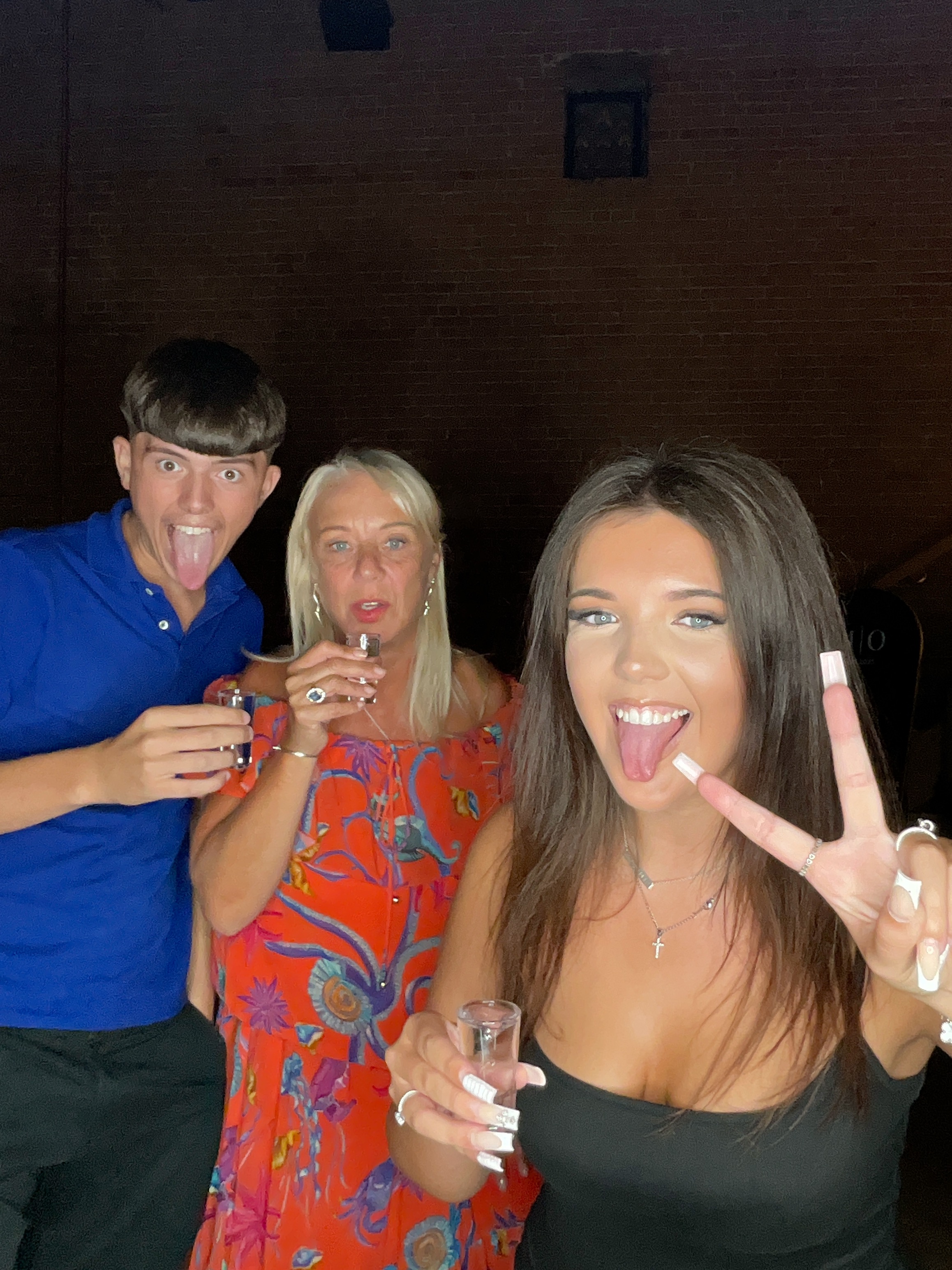 Michael & Olivia  | View more photos from the event at gallery.magicimages.uk/u/MagicImages/Michael-Olivia