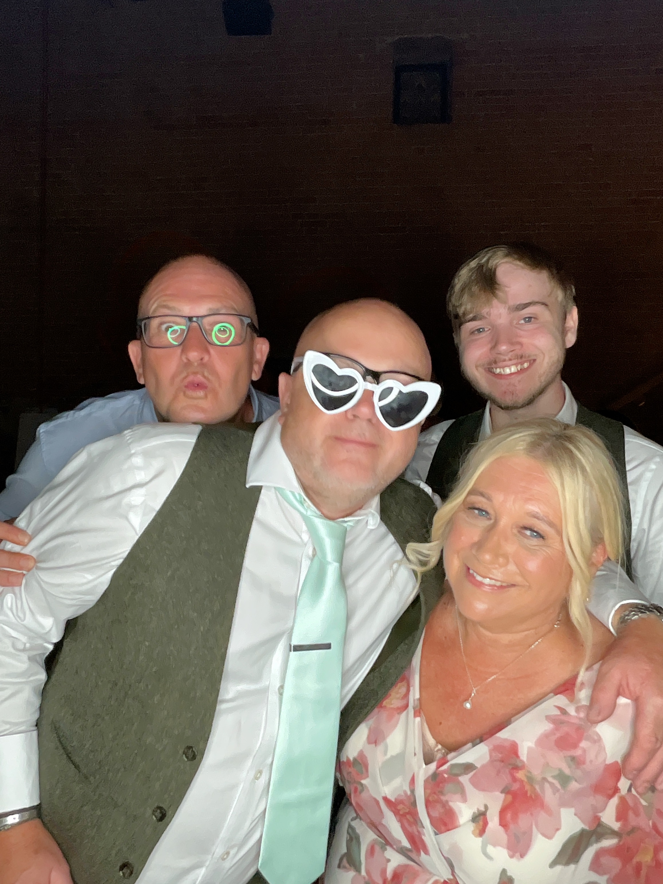 Michael & Olivia  | View more photos from the event at gallery.magicimages.uk/u/MagicImages/Michael-Olivia