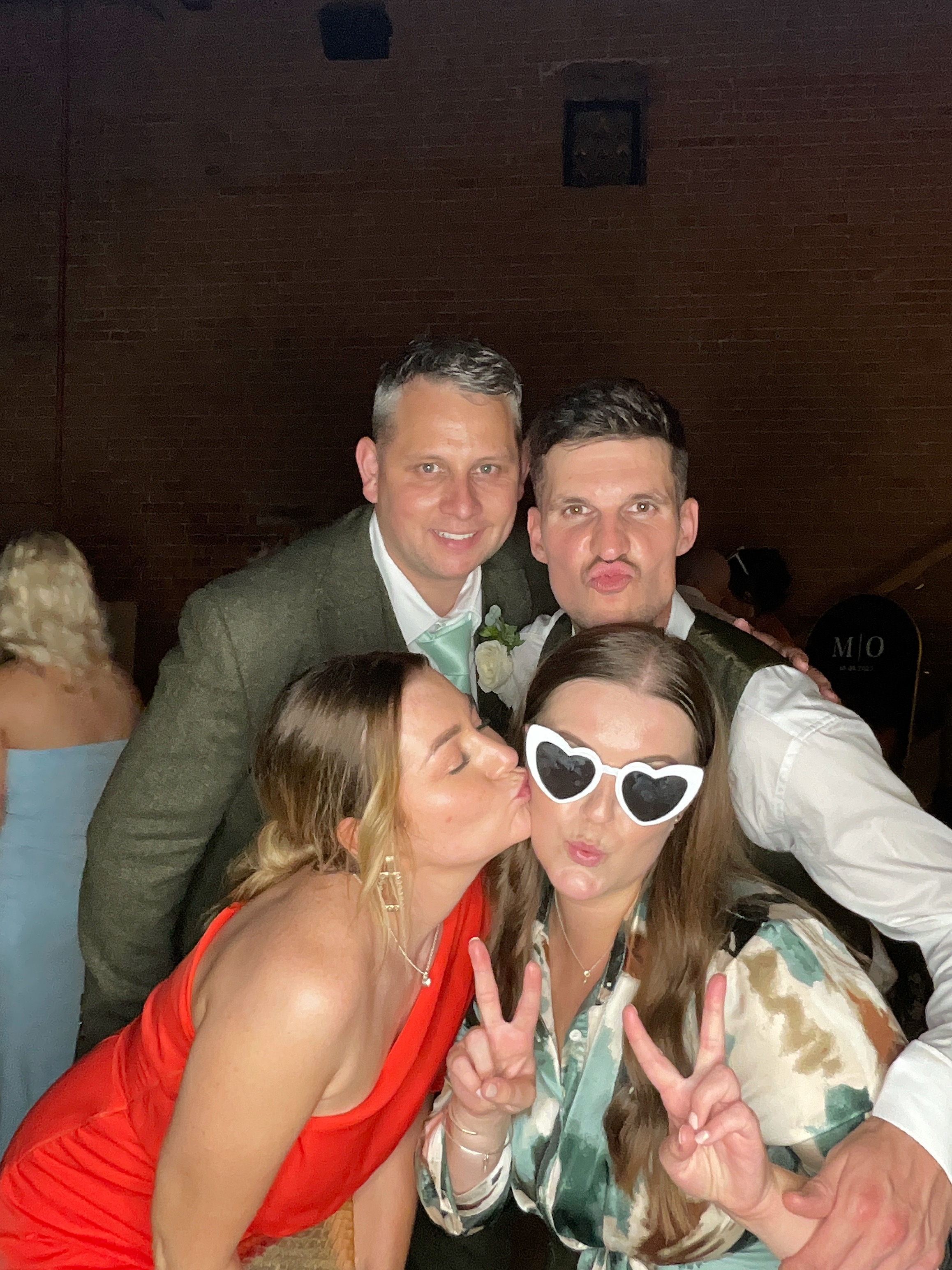 Michael & Olivia  | View more photos from the event at gallery.magicimages.uk/u/MagicImages/Michael-Olivia