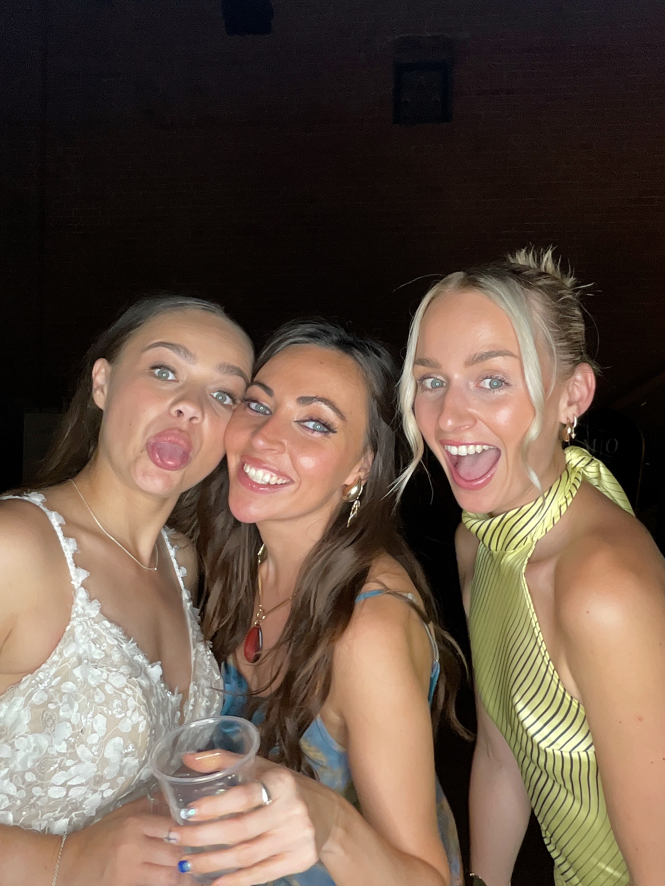 Michael & Olivia  | View more photos from the event at gallery.magicimages.uk/u/MagicImages/Michael-Olivia