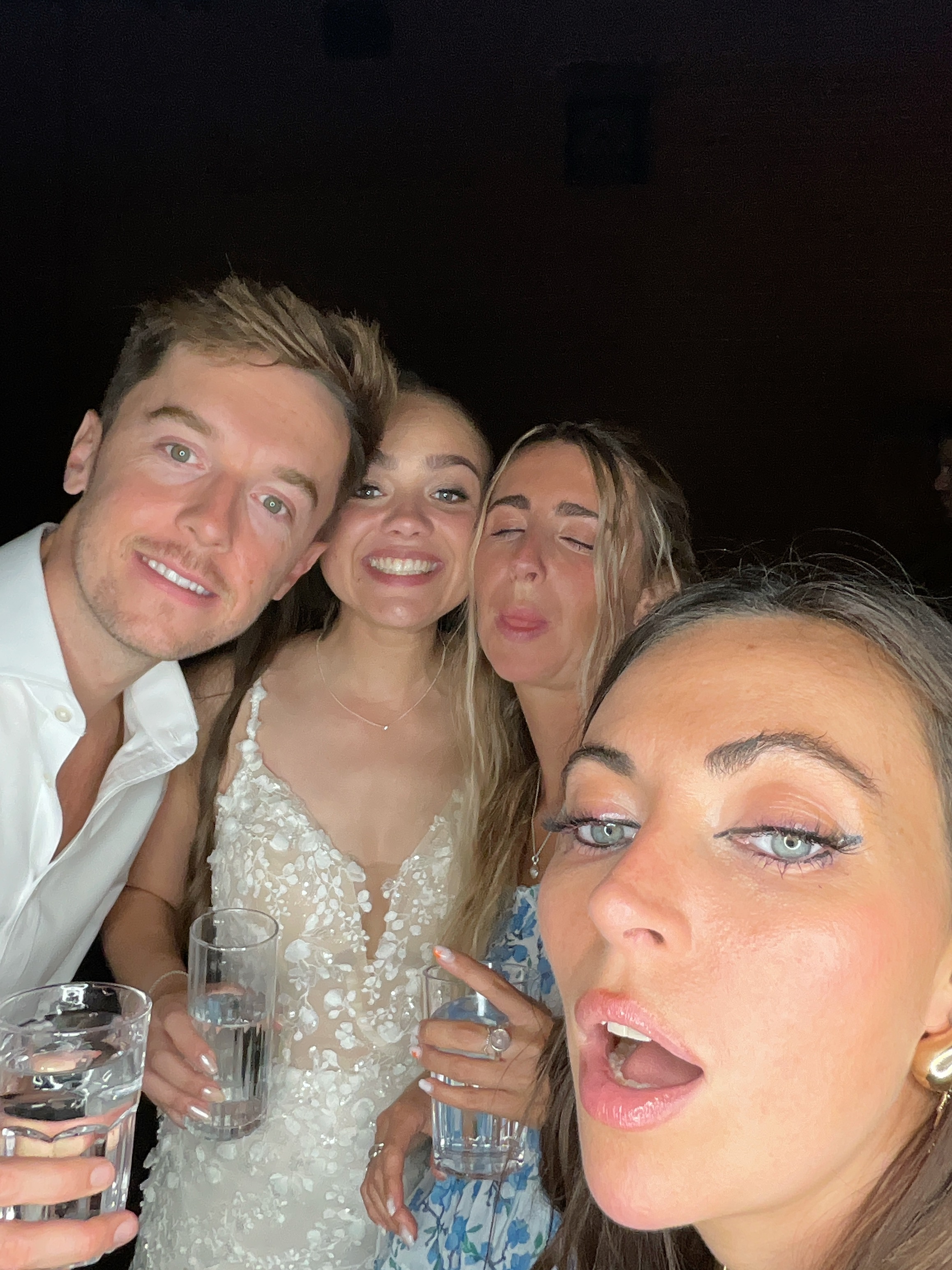 Michael & Olivia  | View more photos from the event at gallery.magicimages.uk/u/MagicImages/Michael-Olivia