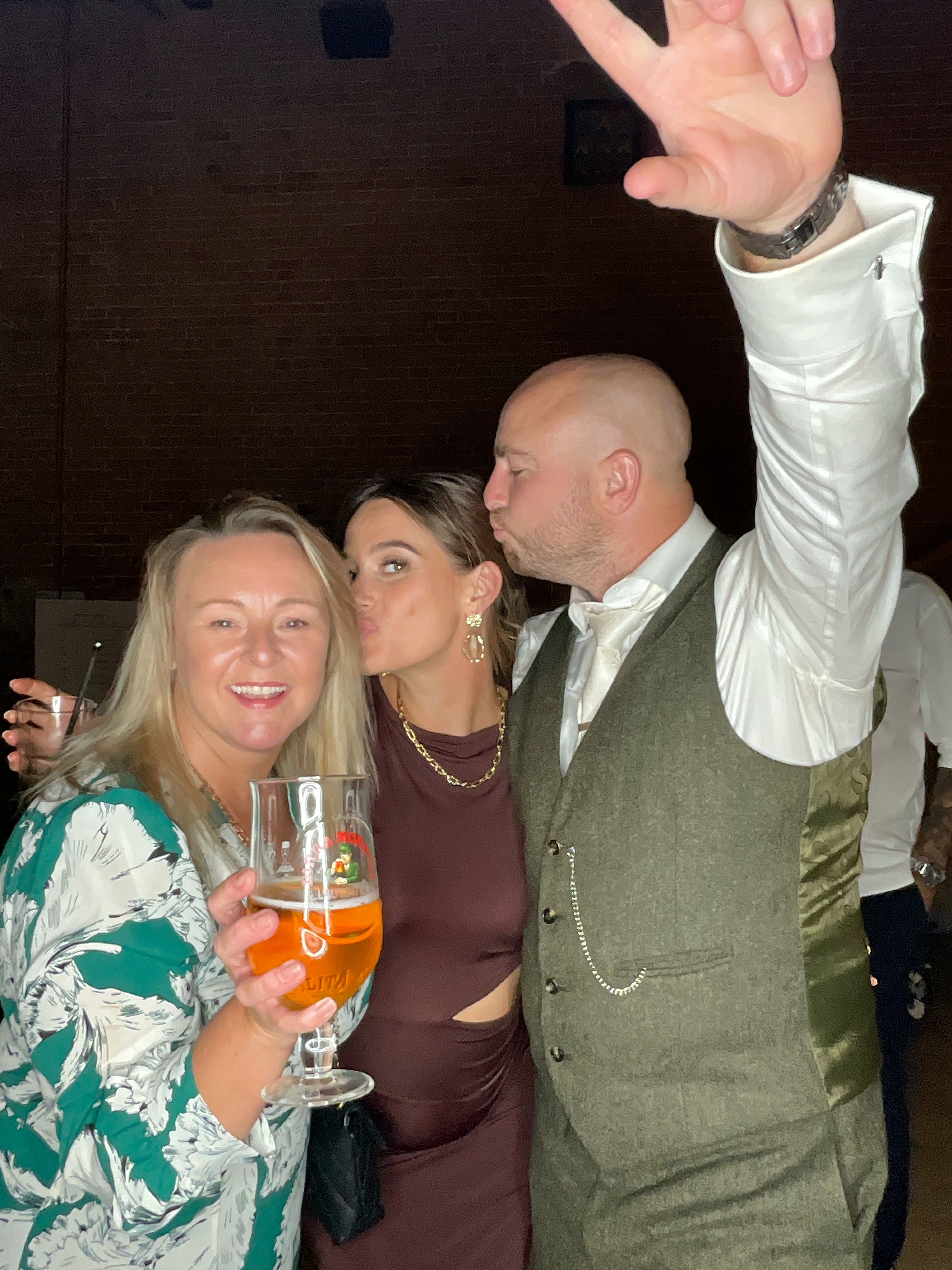 Michael & Olivia  | View more photos from the event at gallery.magicimages.uk/u/MagicImages/Michael-Olivia