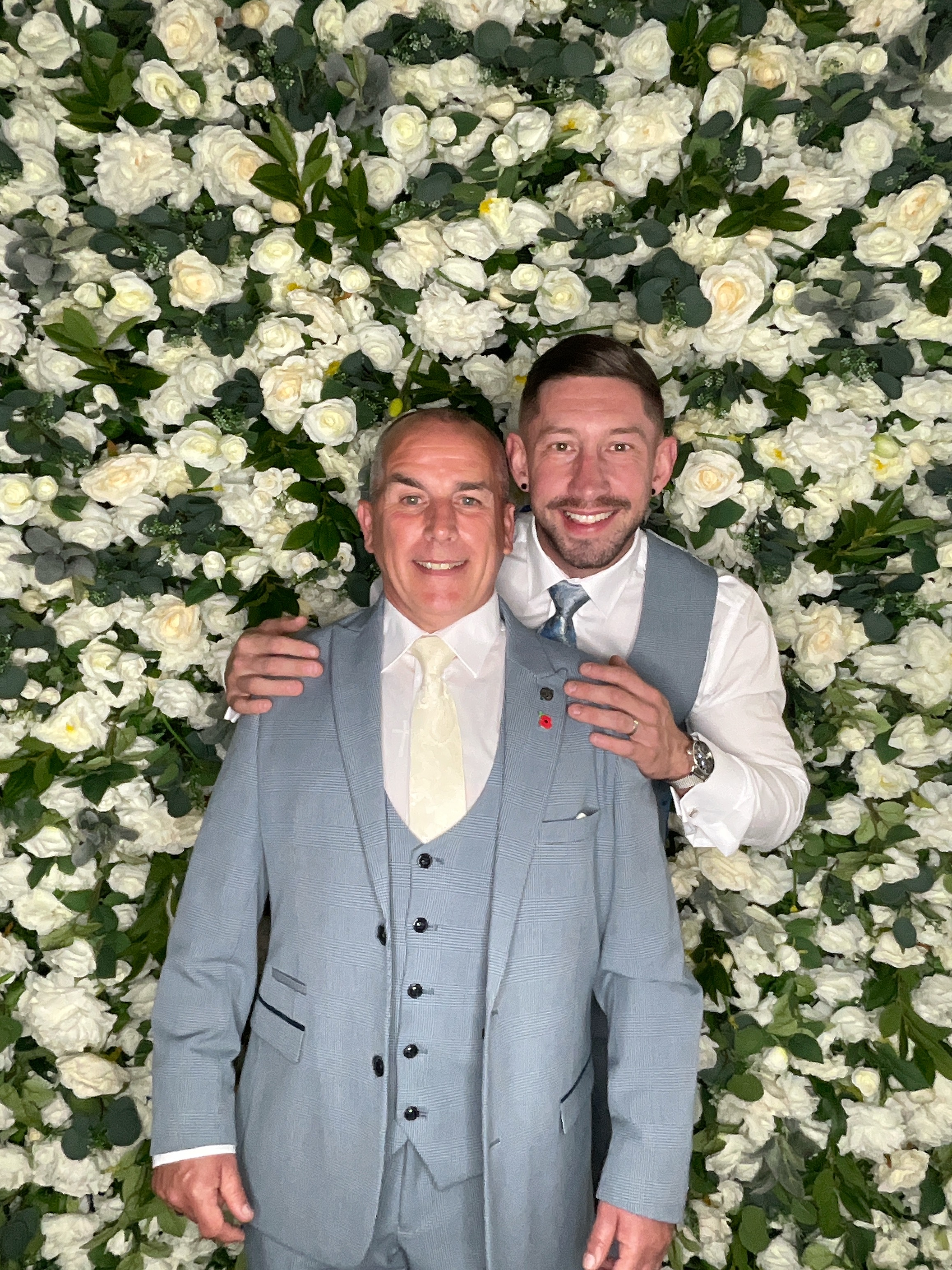 Mr & Mrs Cardwell | View more photos from the event at gallery.magicimages.uk/u/MagicImages/Mr-Mrs-Cardwell