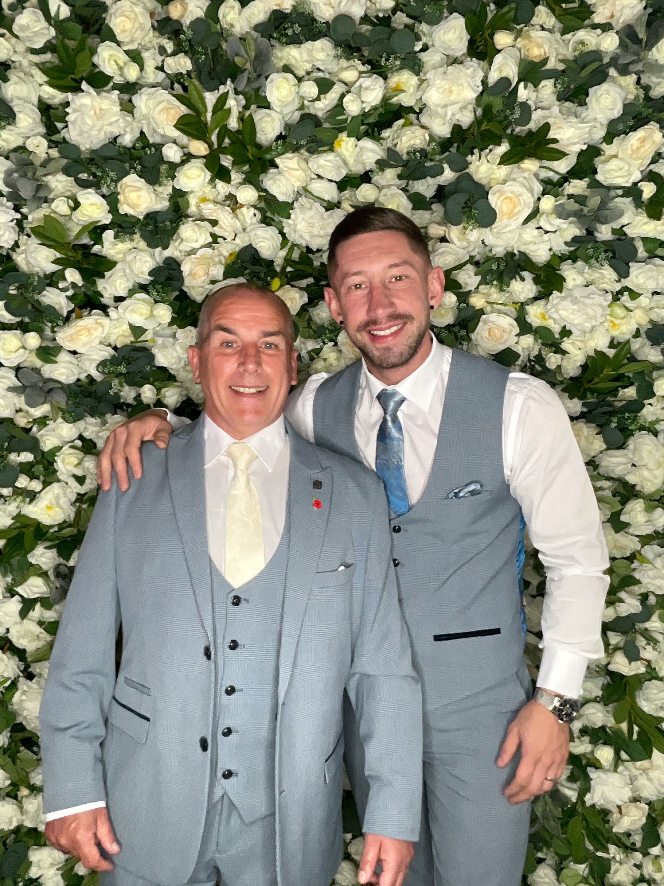 Mr & Mrs Cardwell | View more photos from the event at gallery.magicimages.uk/u/MagicImages/Mr-Mrs-Cardwell