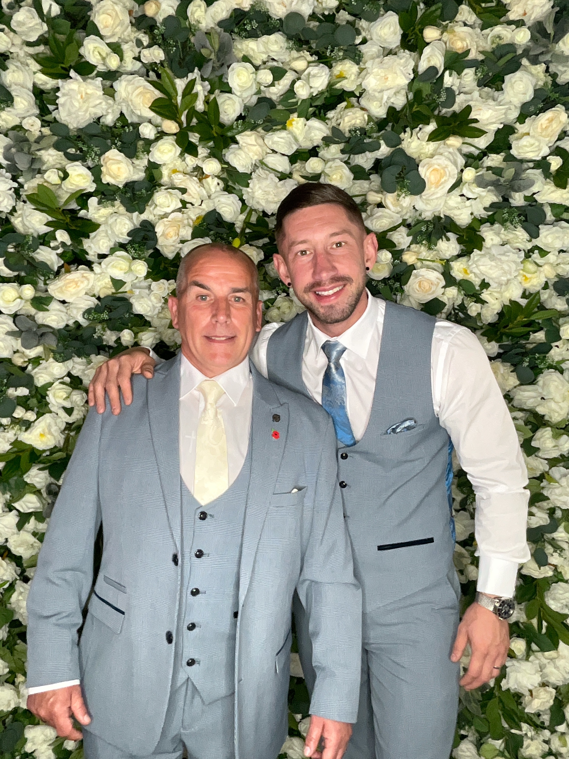 Mr & Mrs Cardwell | View more photos from the event at gallery.magicimages.uk/u/MagicImages/Mr-Mrs-Cardwell