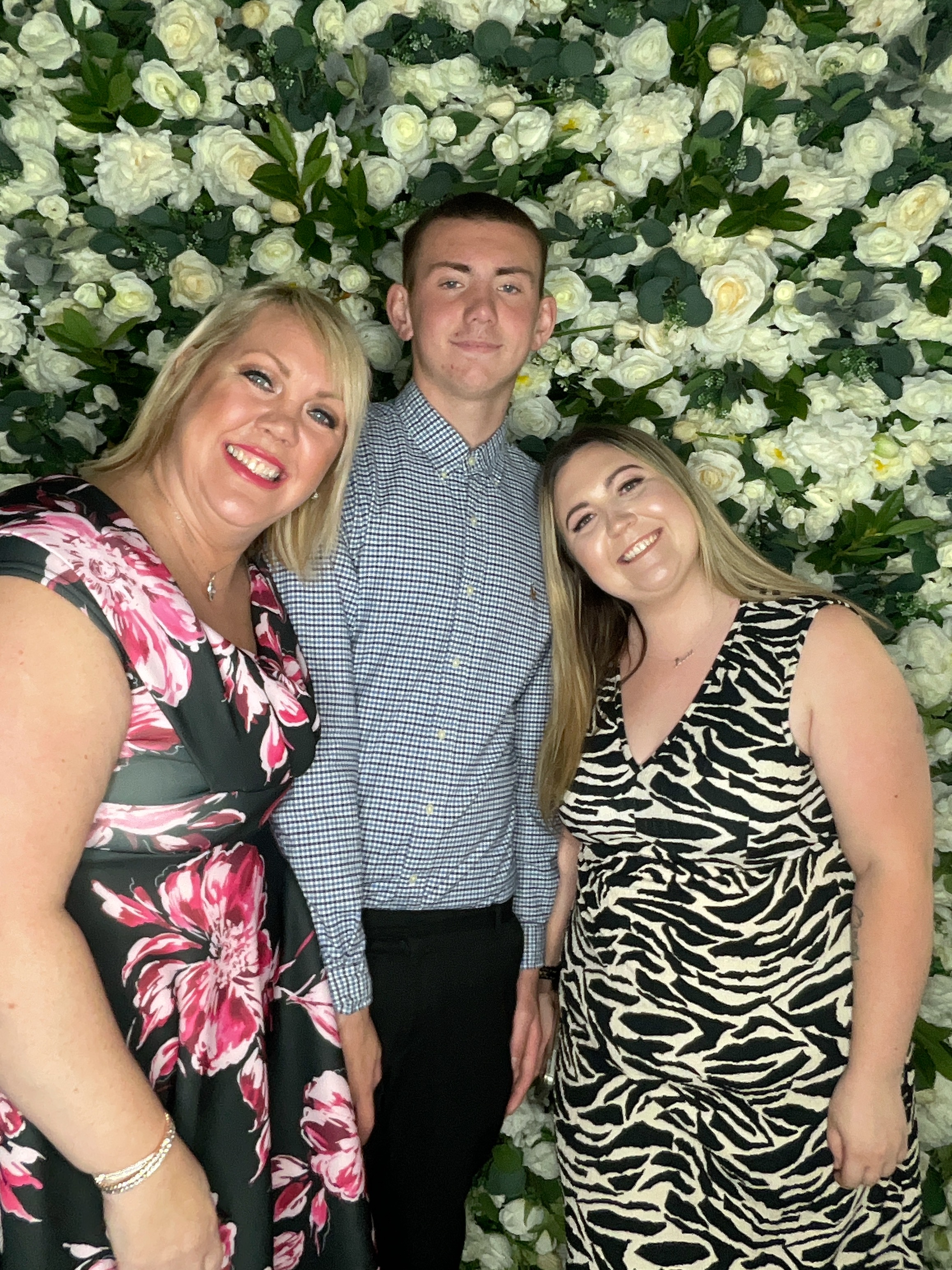 Mr & Mrs Cardwell | View more photos from the event at gallery.magicimages.uk/u/MagicImages/Mr-Mrs-Cardwell