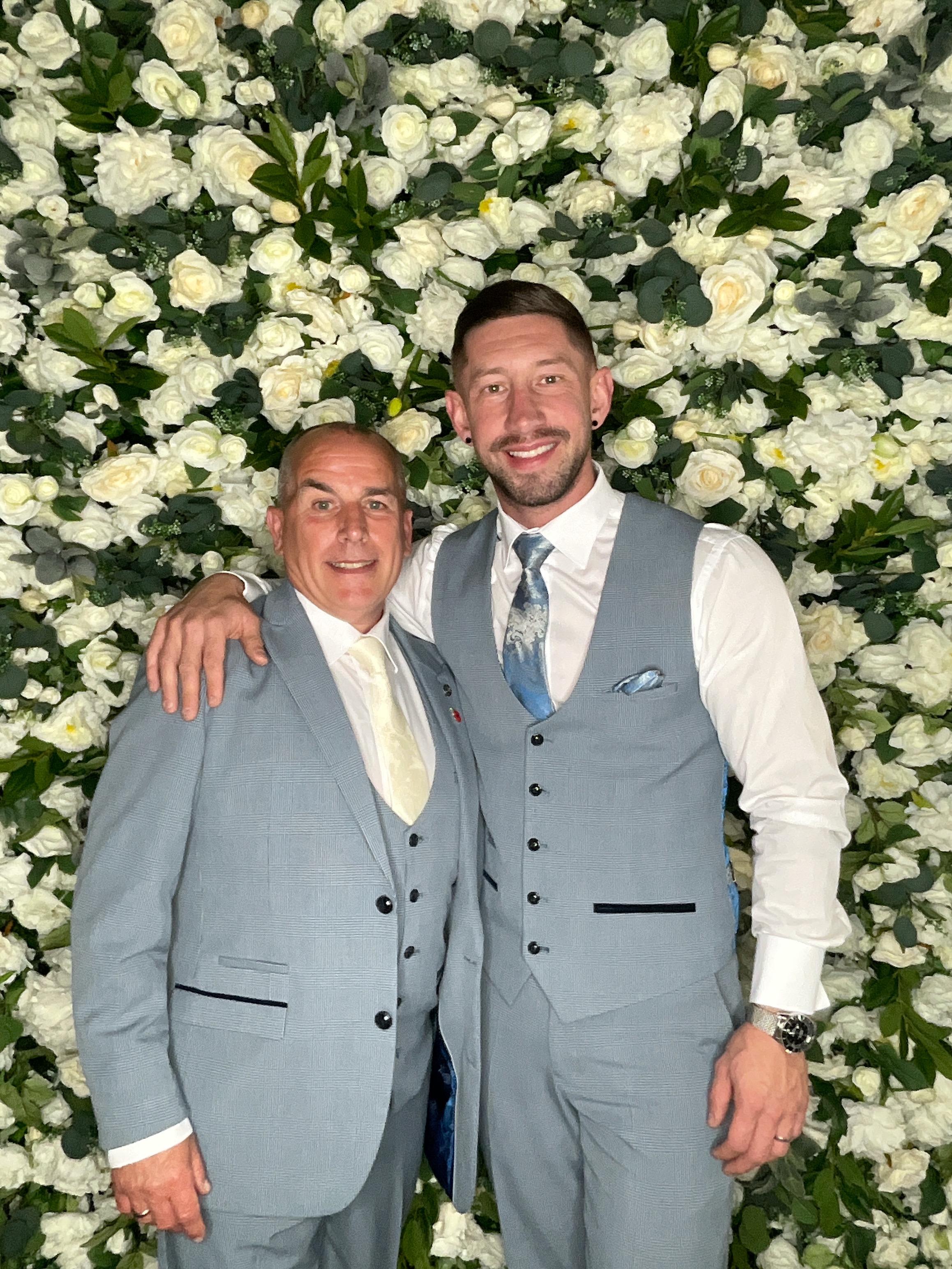 Mr & Mrs Cardwell | View more photos from the event at gallery.magicimages.uk/u/MagicImages/Mr-Mrs-Cardwell