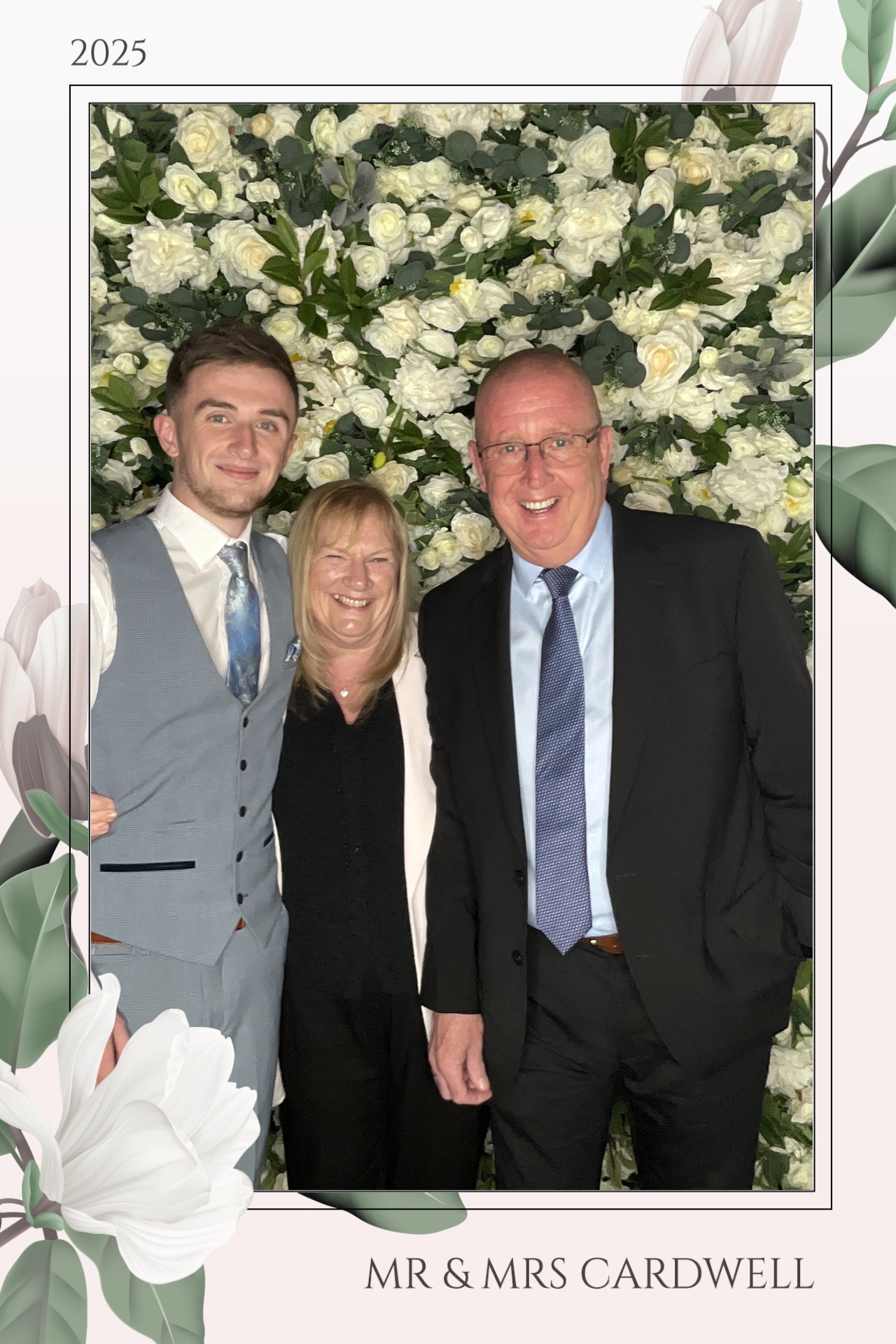 Mr & Mrs Cardwell | View more photos from the event at gallery.magicimages.uk/u/MagicImages/Mr-Mrs-Cardwell