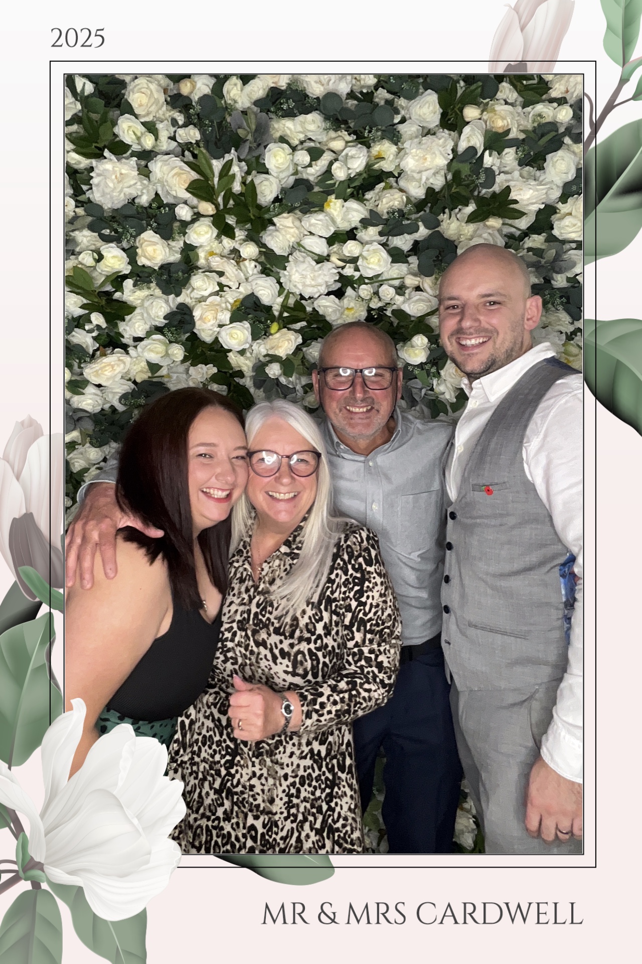 Mr & Mrs Cardwell | View more photos from the event at gallery.magicimages.uk/u/MagicImages/Mr-Mrs-Cardwell