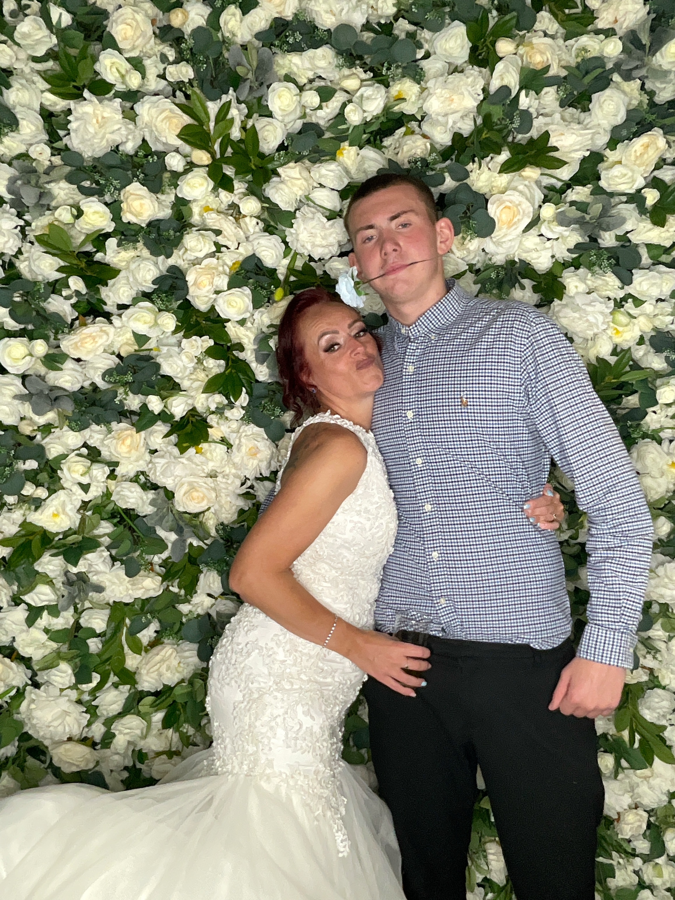 Mr & Mrs Cardwell | View more photos from the event at gallery.magicimages.uk/u/MagicImages/Mr-Mrs-Cardwell