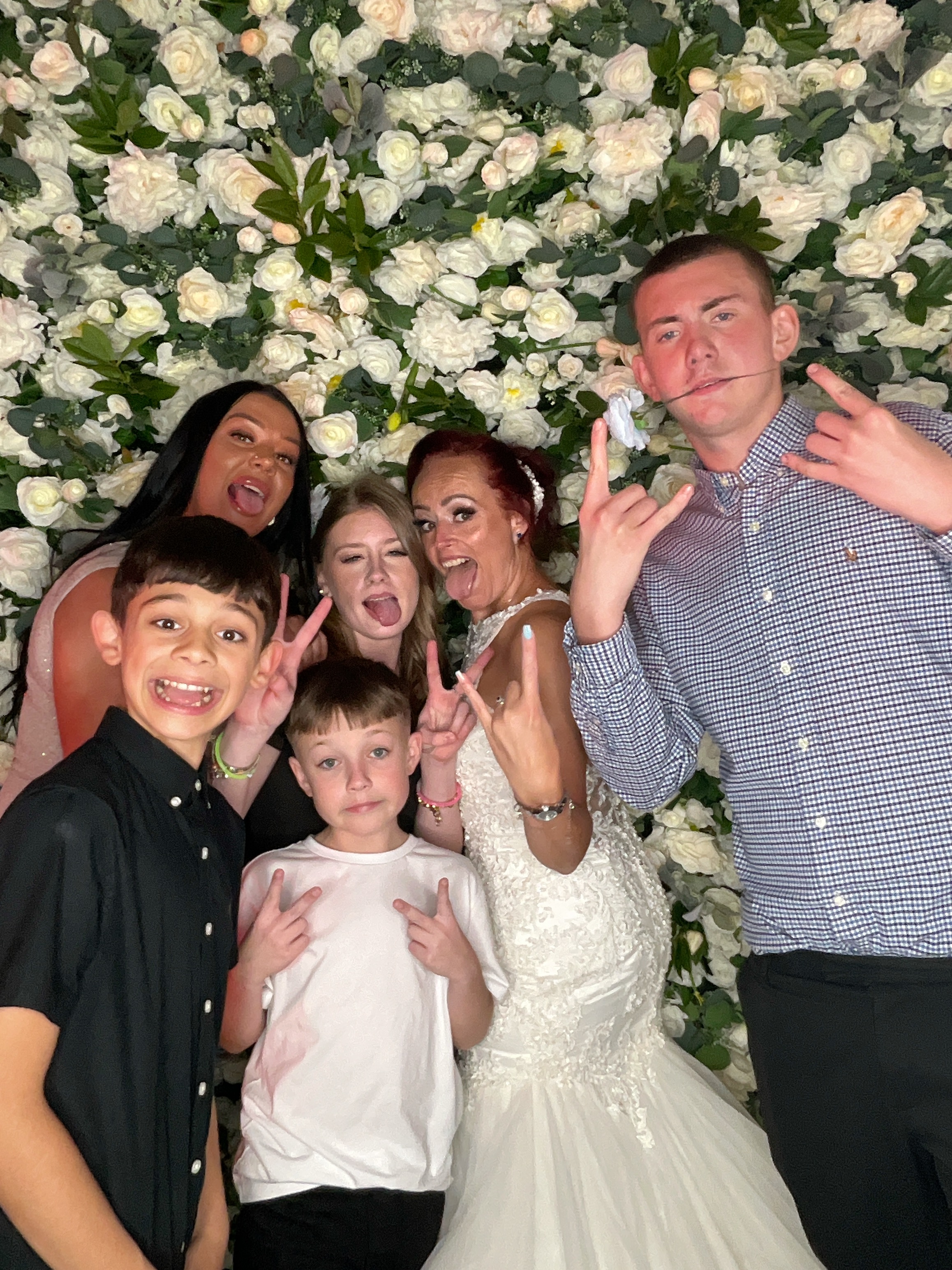 Mr & Mrs Cardwell | View more photos from the event at gallery.magicimages.uk/u/MagicImages/Mr-Mrs-Cardwell