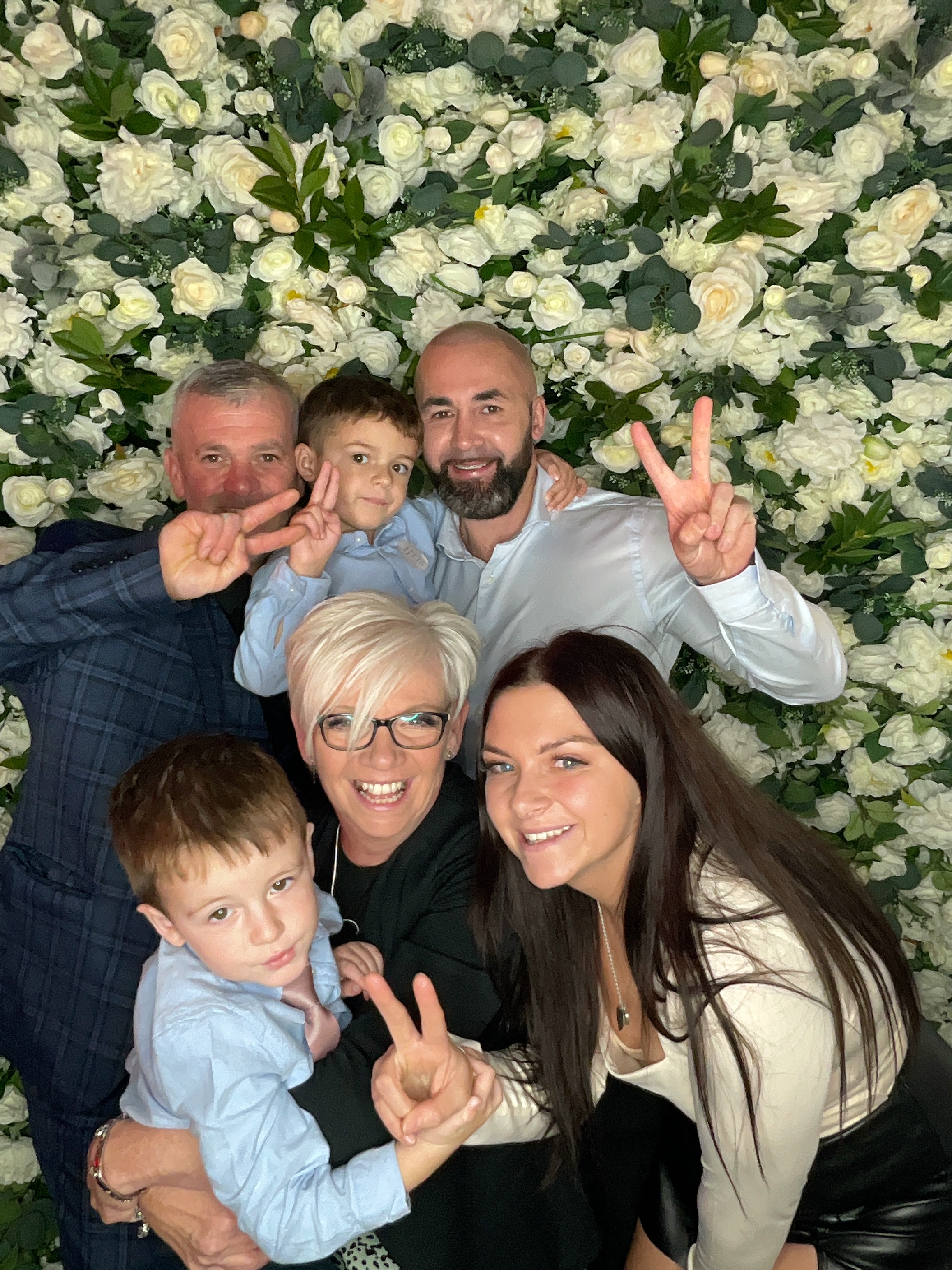 Mr & Mrs Cardwell | View more photos from the event at gallery.magicimages.uk/u/MagicImages/Mr-Mrs-Cardwell