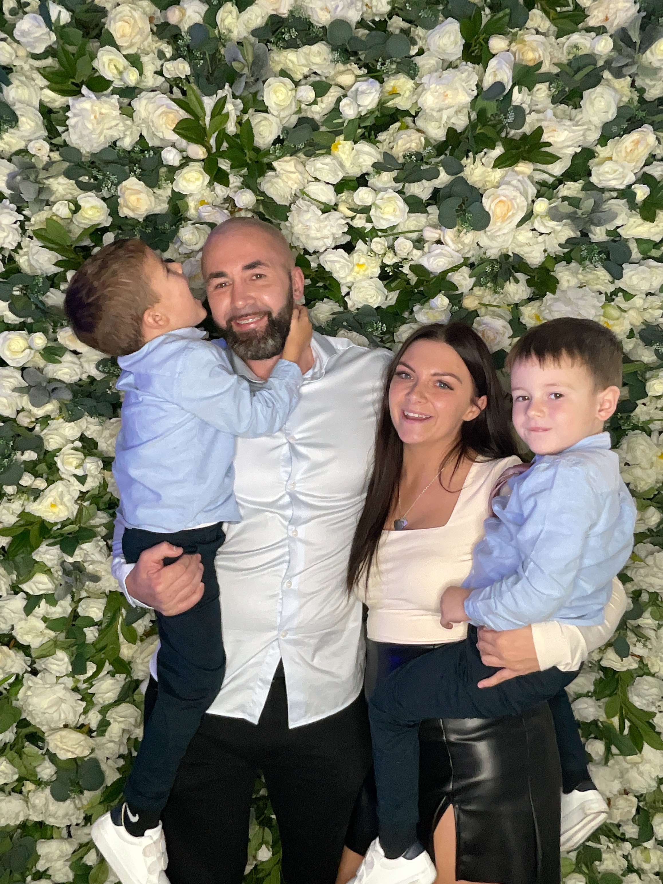 Mr & Mrs Cardwell | View more photos from the event at gallery.magicimages.uk/u/MagicImages/Mr-Mrs-Cardwell