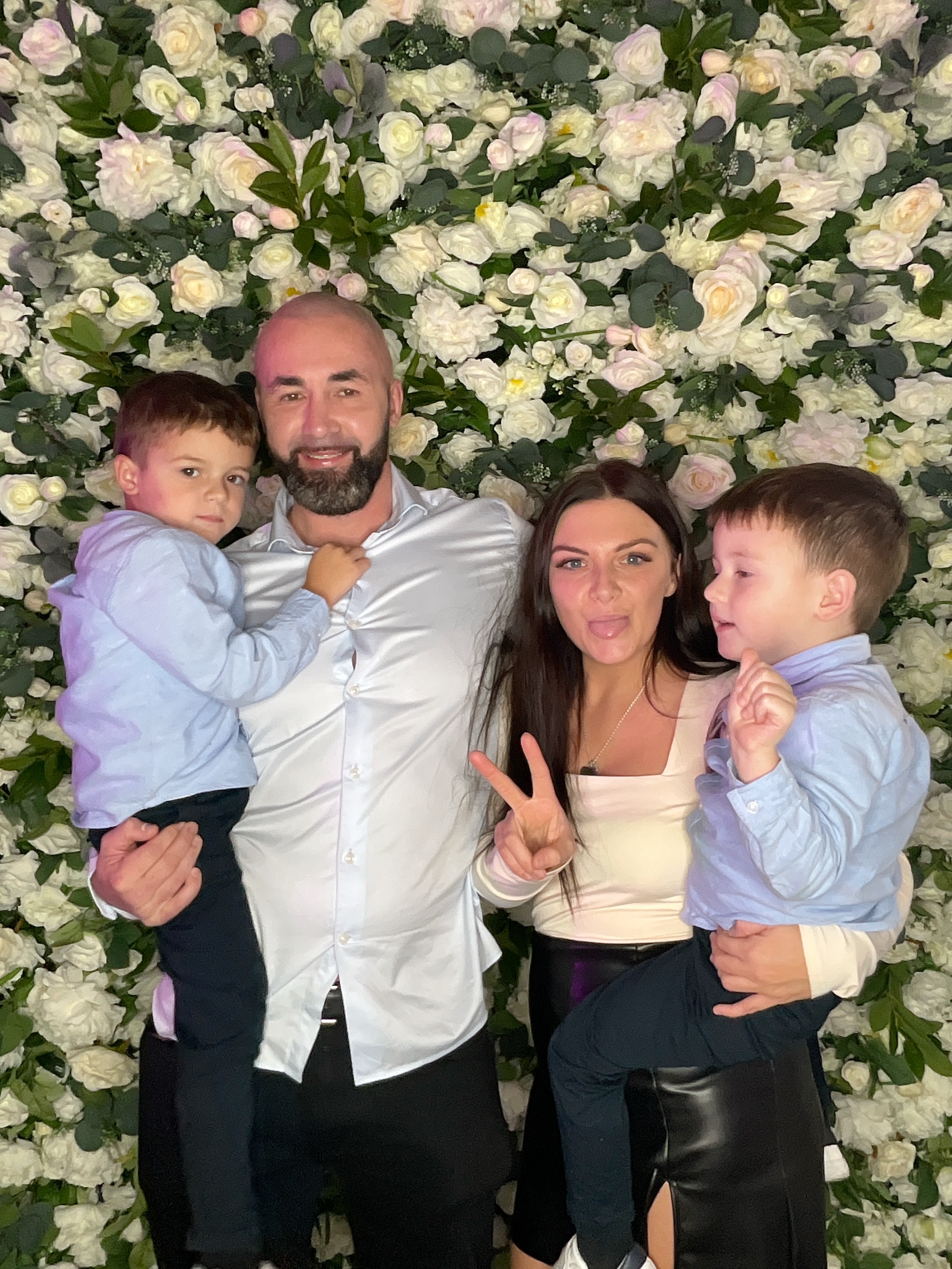 Mr & Mrs Cardwell | View more photos from the event at gallery.magicimages.uk/u/MagicImages/Mr-Mrs-Cardwell