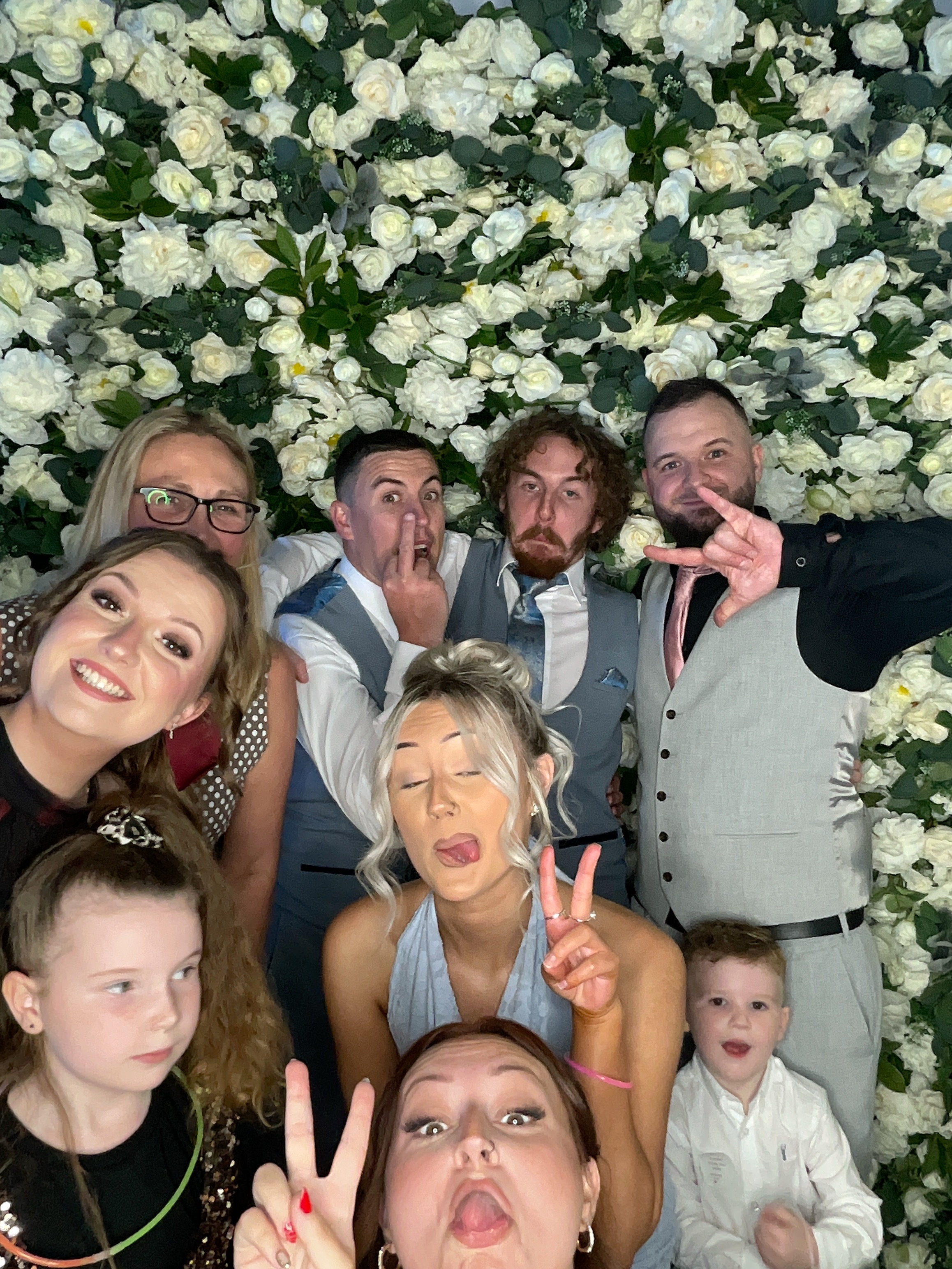 Mr & Mrs Cardwell | View more photos from the event at gallery.magicimages.uk/u/MagicImages/Mr-Mrs-Cardwell