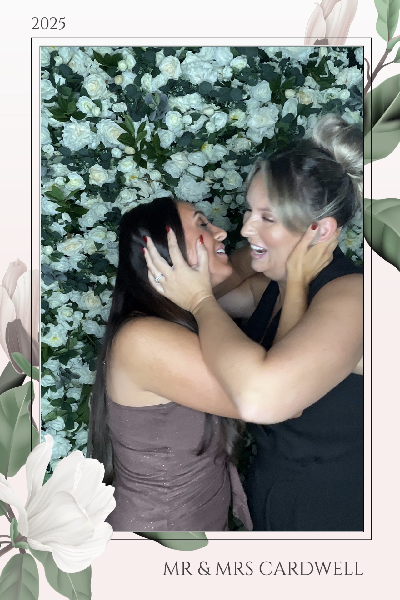 Mr & Mrs Cardwell | View more photos from the event at gallery.magicimages.uk/u/MagicImages/Mr-Mrs-Cardwell