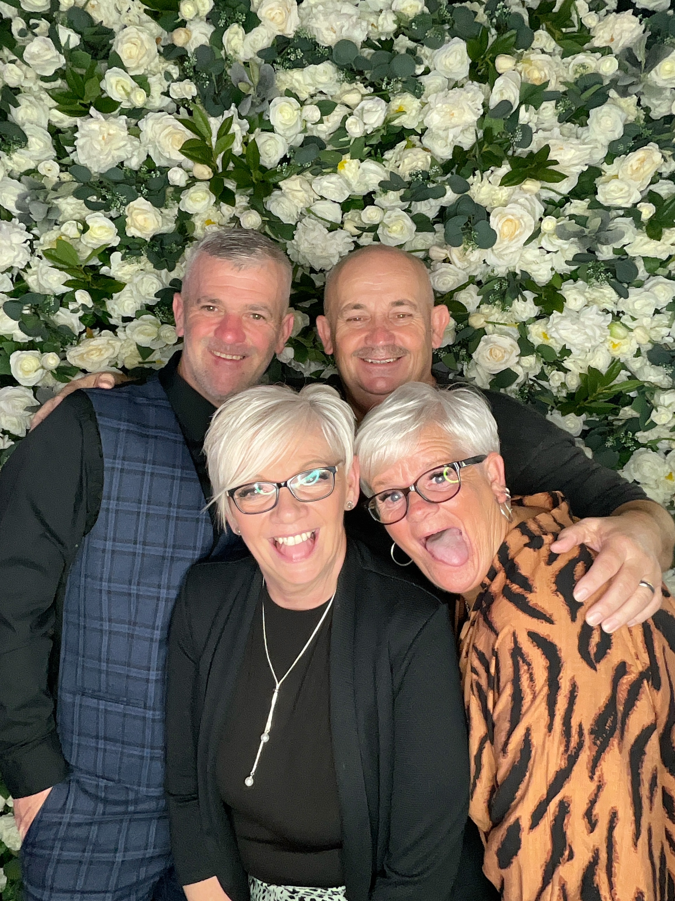 Mr & Mrs Cardwell | View more photos from the event at gallery.magicimages.uk/u/MagicImages/Mr-Mrs-Cardwell