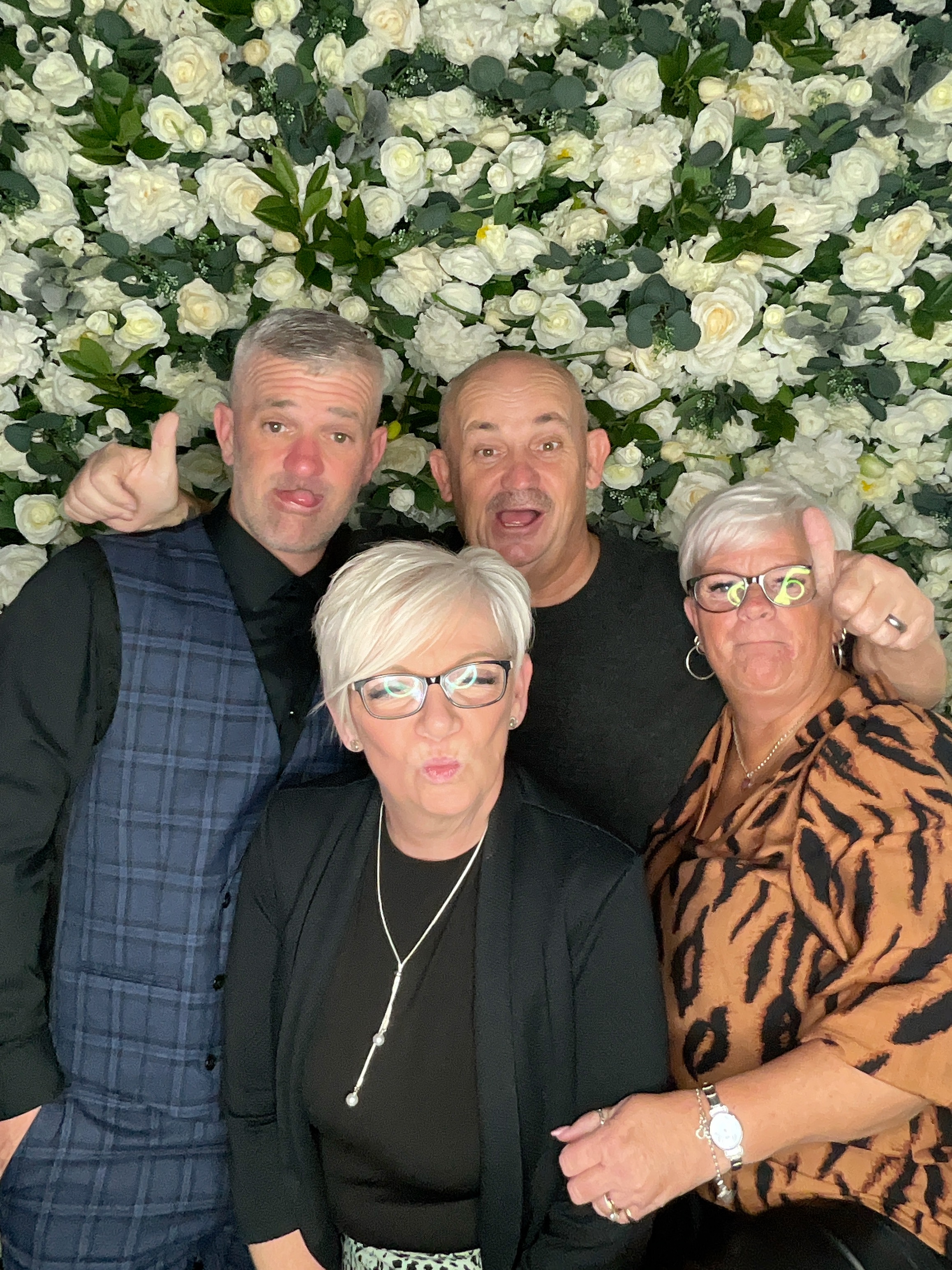 Mr & Mrs Cardwell | View more photos from the event at gallery.magicimages.uk/u/MagicImages/Mr-Mrs-Cardwell