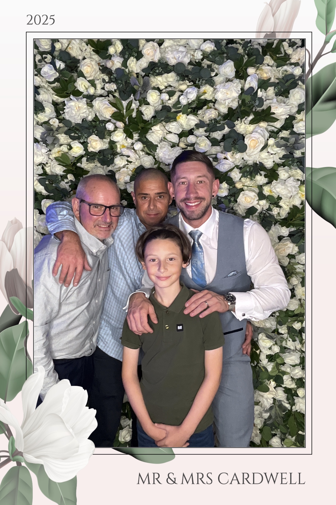 Mr & Mrs Cardwell | View more photos from the event at gallery.magicimages.uk/u/MagicImages/Mr-Mrs-Cardwell