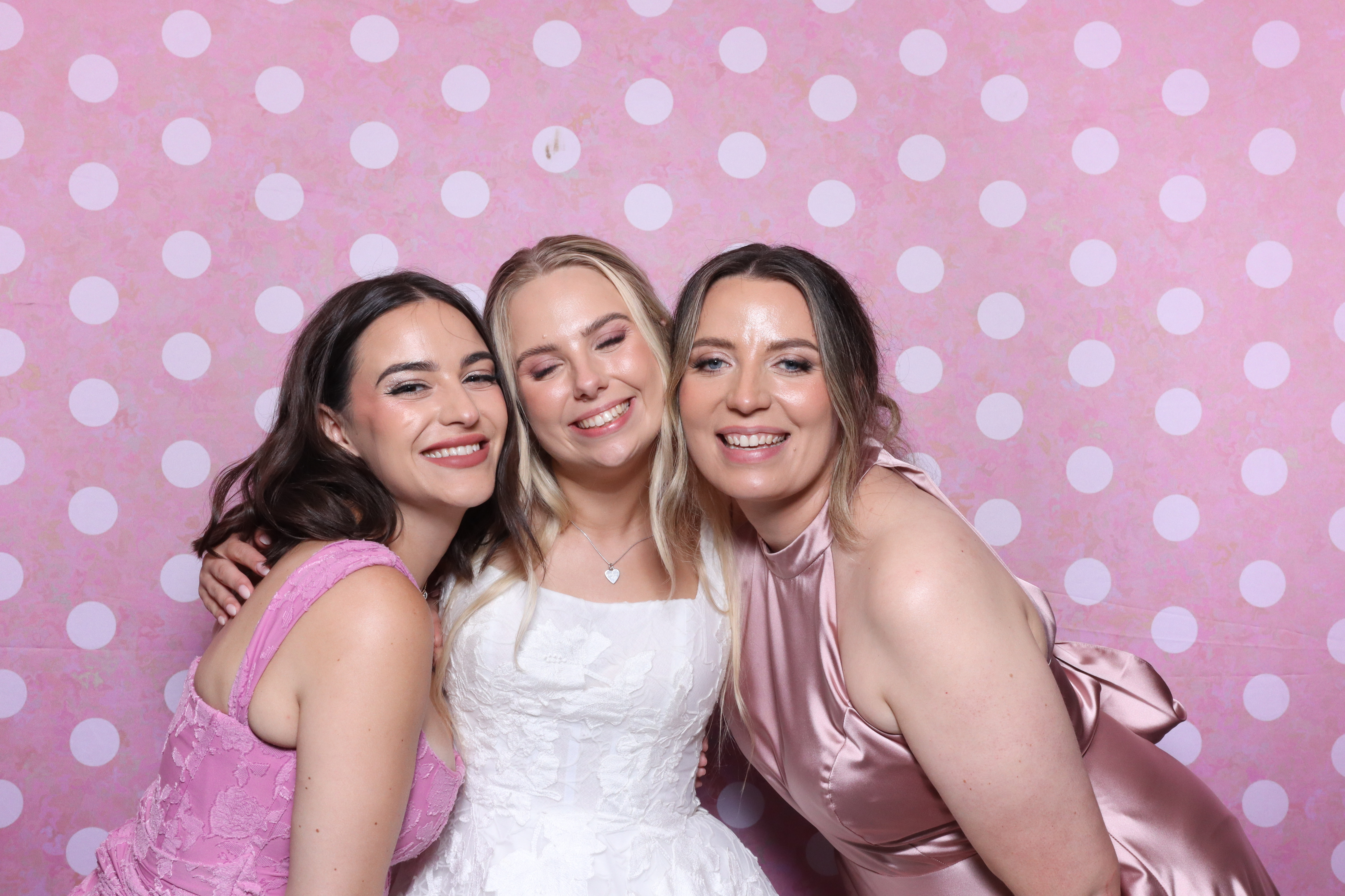 Mr & Mrs Cooper  | View more photos from the event at gallery.magicimages.uk/u/MagicImages/Mr-Mrs-Cooper