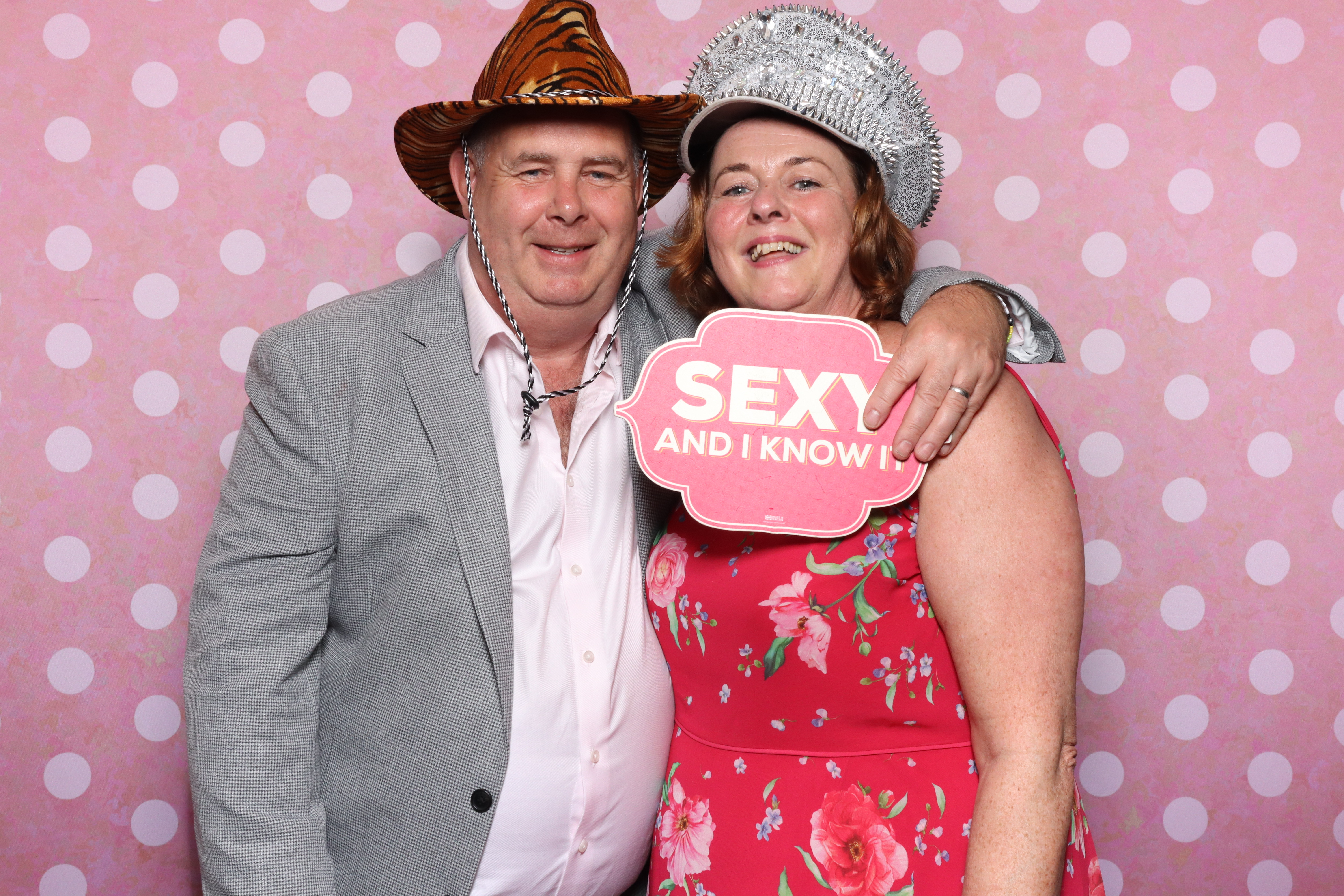 Mr & Mrs Cooper  | View more photos from the event at gallery.magicimages.uk/u/MagicImages/Mr-Mrs-Cooper