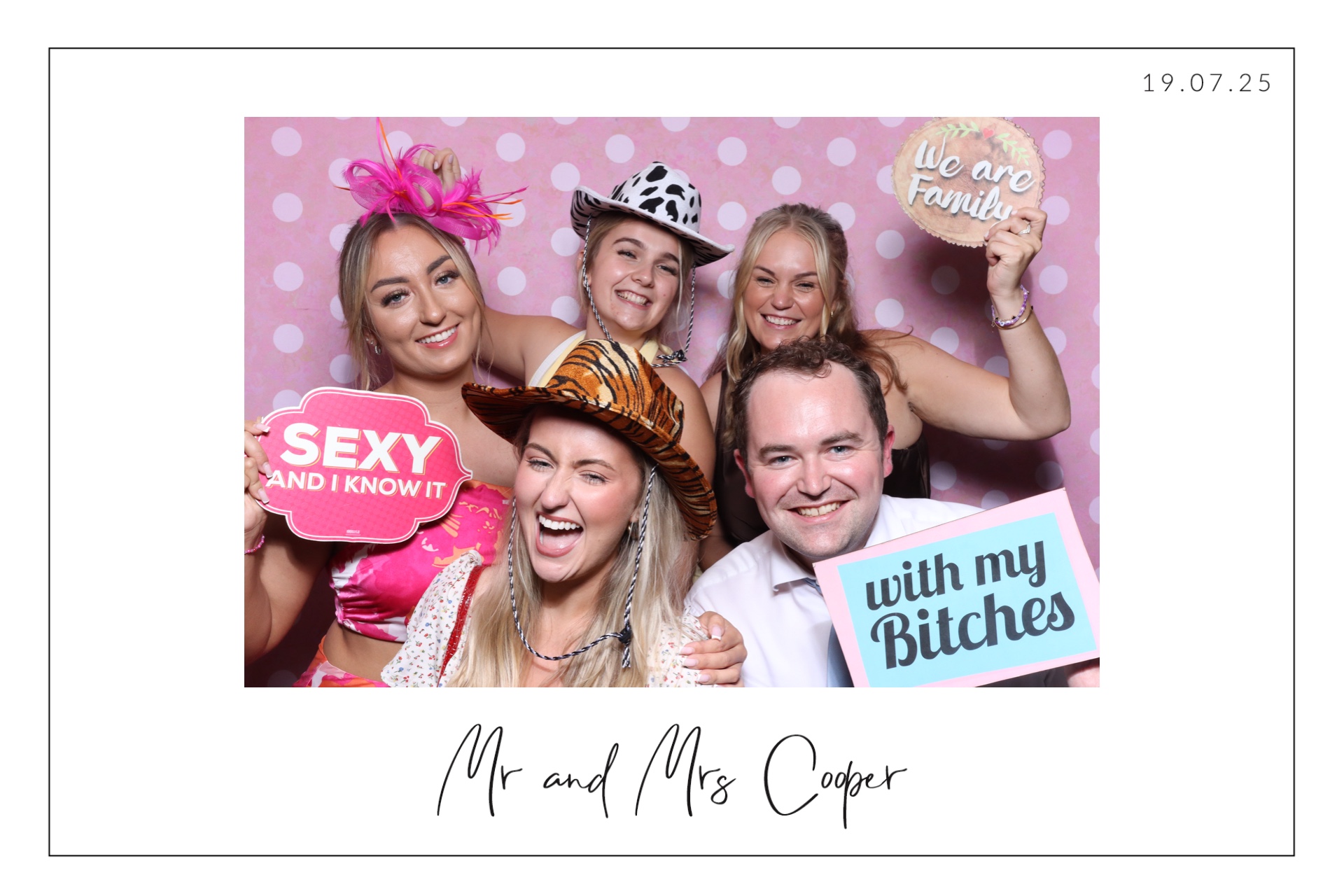 Mr & Mrs Cooper  | View more photos from the event at gallery.magicimages.uk/u/MagicImages/Mr-Mrs-Cooper