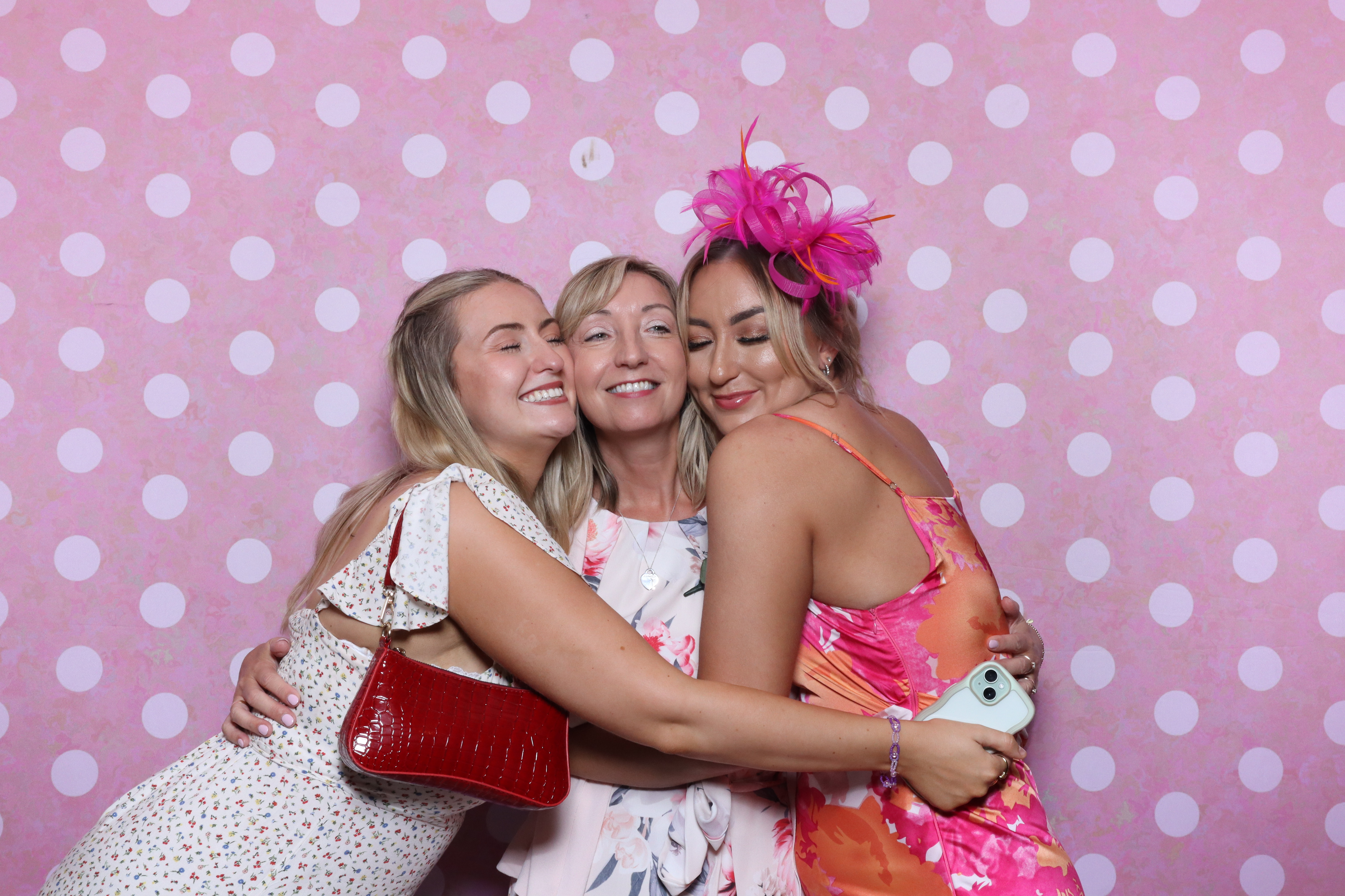 Mr & Mrs Cooper  | View more photos from the event at gallery.magicimages.uk/u/MagicImages/Mr-Mrs-Cooper