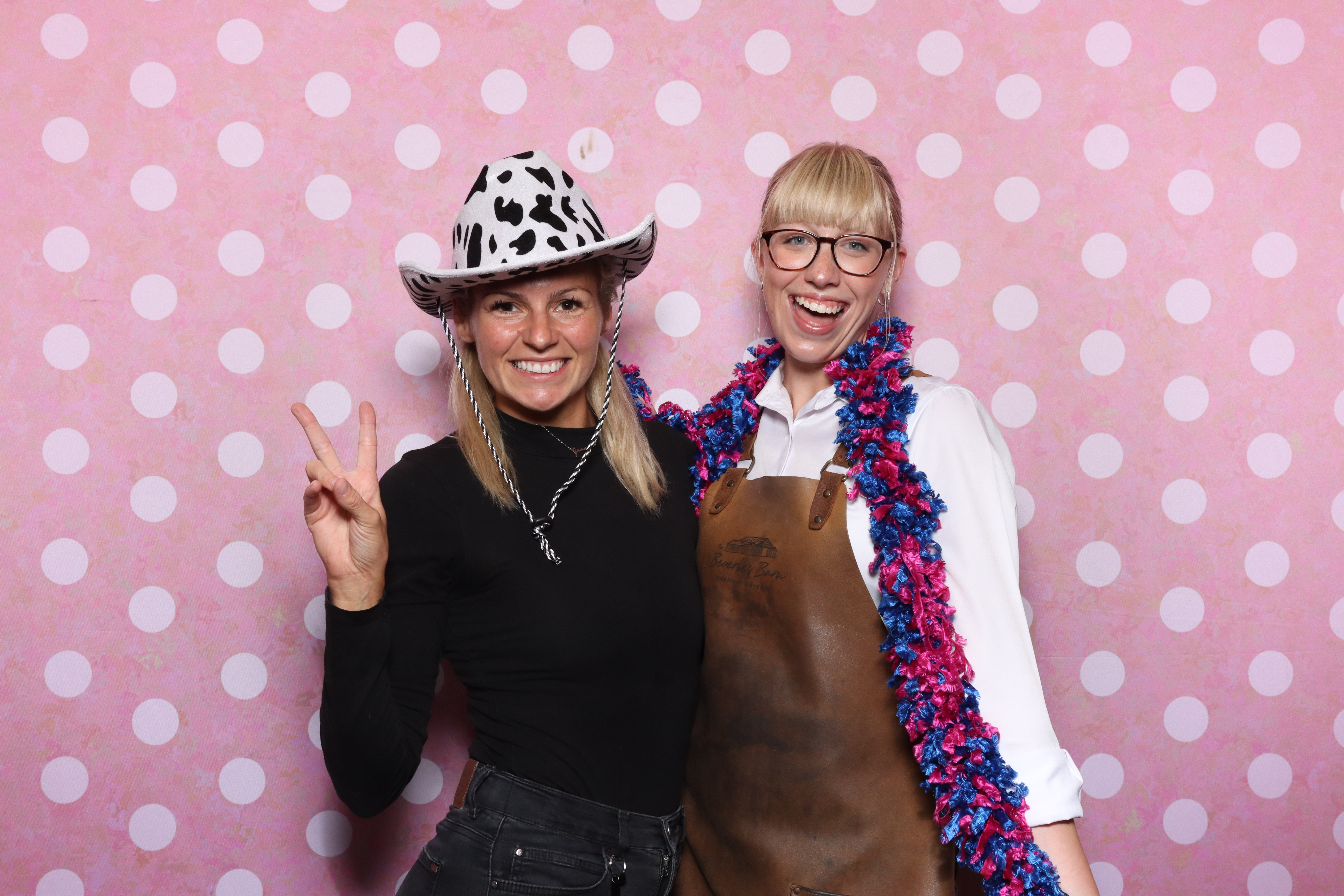 Mr & Mrs Cooper  | View more photos from the event at gallery.magicimages.uk/u/MagicImages/Mr-Mrs-Cooper