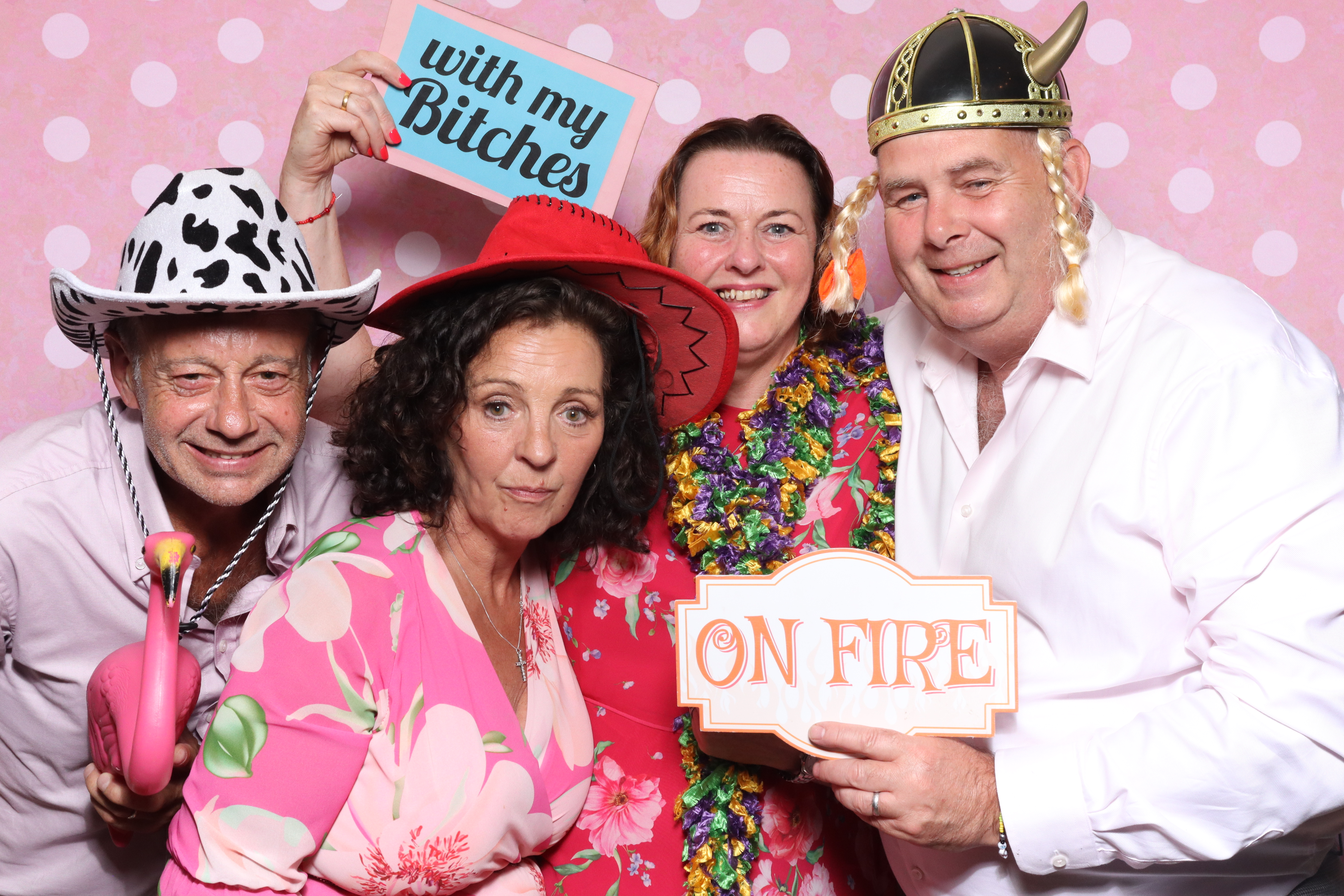 Mr & Mrs Cooper  | View more photos from the event at gallery.magicimages.uk/u/MagicImages/Mr-Mrs-Cooper