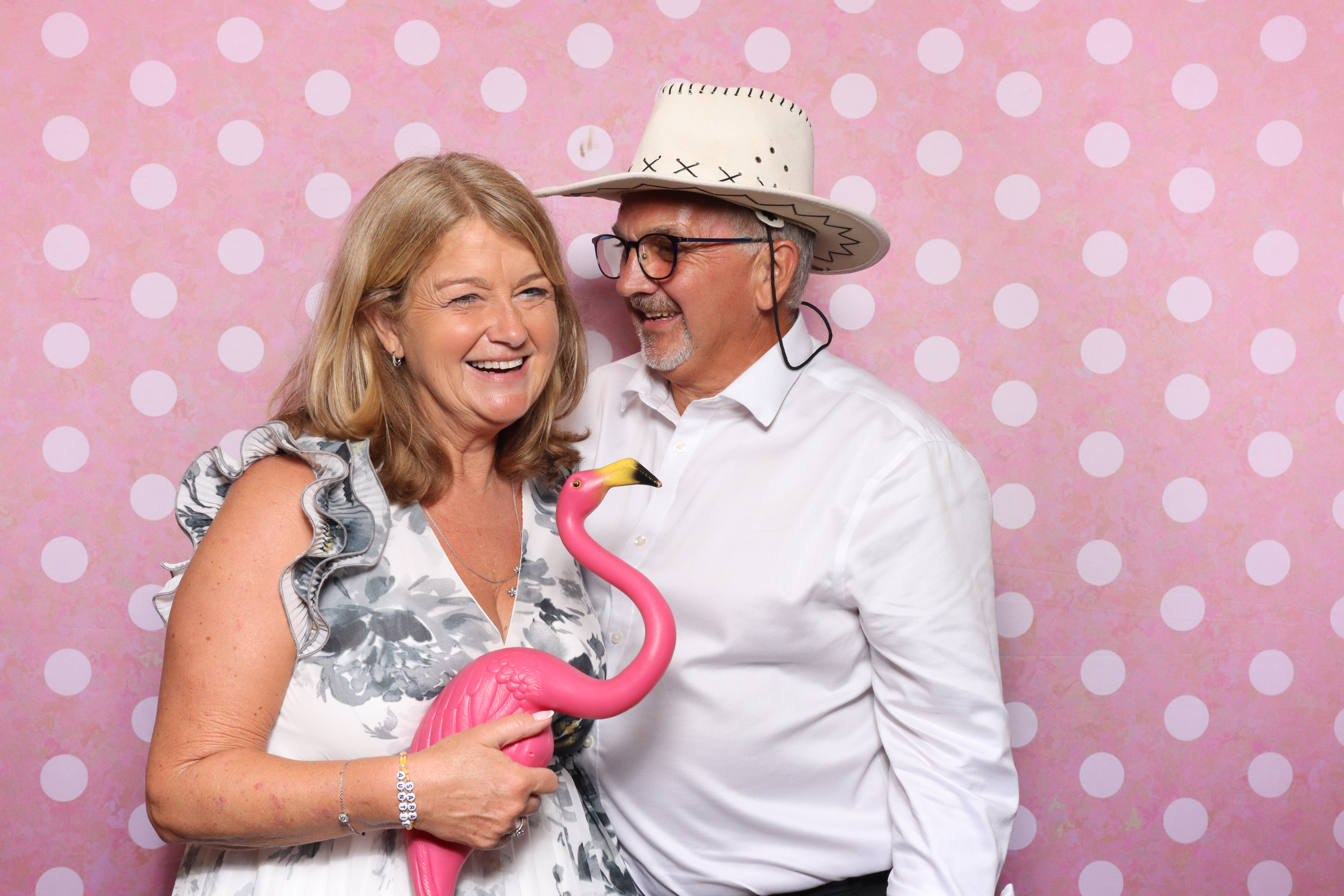 Mr & Mrs Cooper  | View more photos from the event at gallery.magicimages.uk/u/MagicImages/Mr-Mrs-Cooper