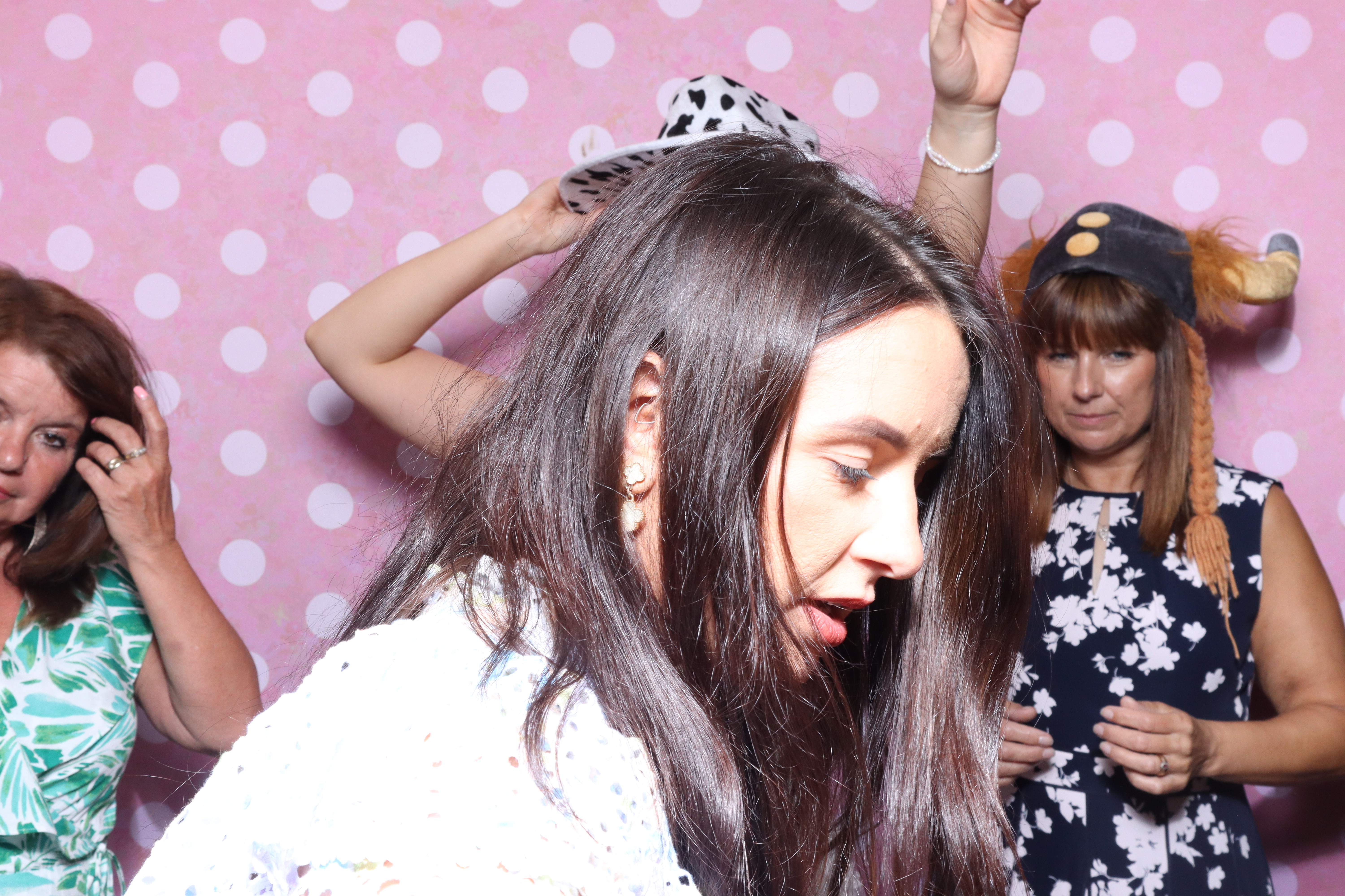 Mr & Mrs Cooper  | View more photos from the event at gallery.magicimages.uk/u/MagicImages/Mr-Mrs-Cooper