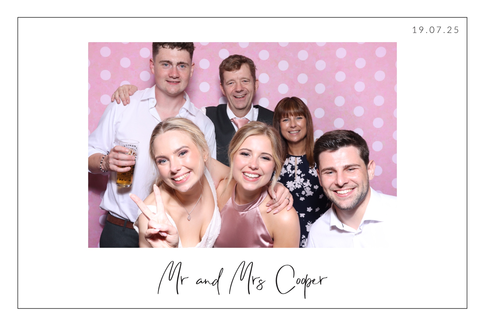 Mr & Mrs Cooper  | View more photos from the event at gallery.magicimages.uk/u/MagicImages/Mr-Mrs-Cooper