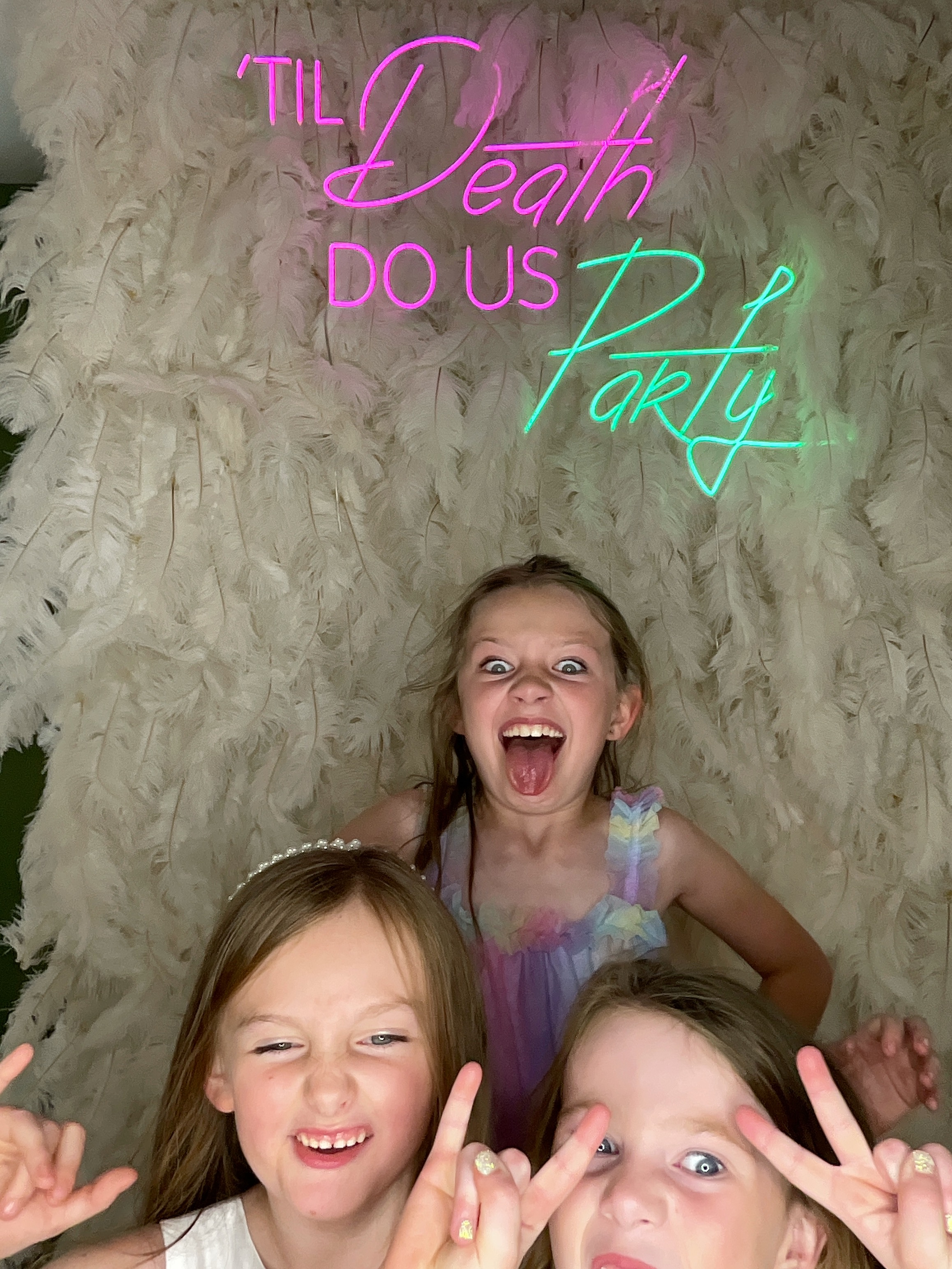 Mr & Mrs Davison  | View more photos from the event at gallery.magicimages.uk/u/MagicImages/Mr-Mrs-Davison-0