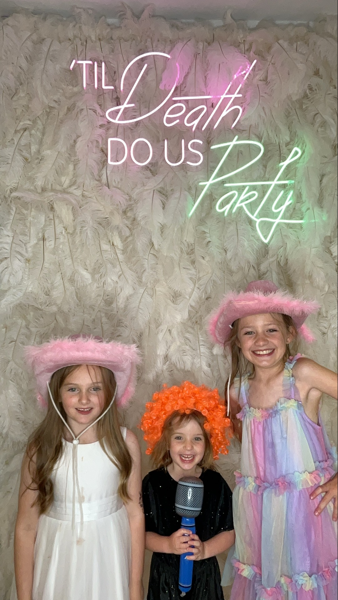 Mr & Mrs Davison  | View more photos from the event at gallery.magicimages.uk/u/MagicImages/Mr-Mrs-Davison-0