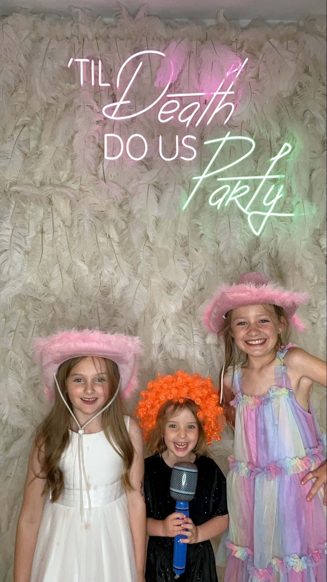 Mr & Mrs Davison  | View more photos from the event at gallery.magicimages.uk/u/MagicImages/Mr-Mrs-Davison-0