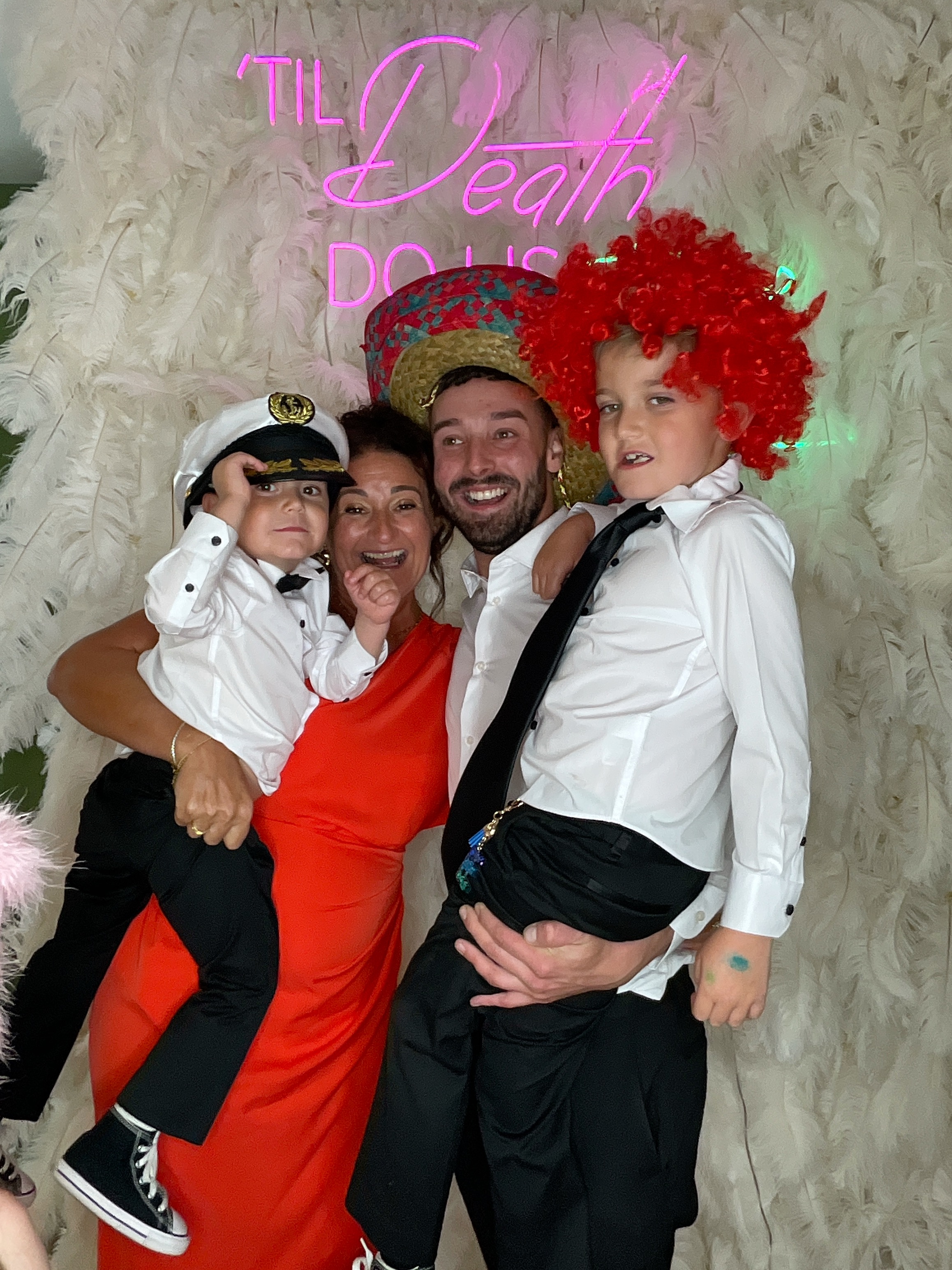 Mr & Mrs Davison  | View more photos from the event at gallery.magicimages.uk/u/MagicImages/Mr-Mrs-Davison-0