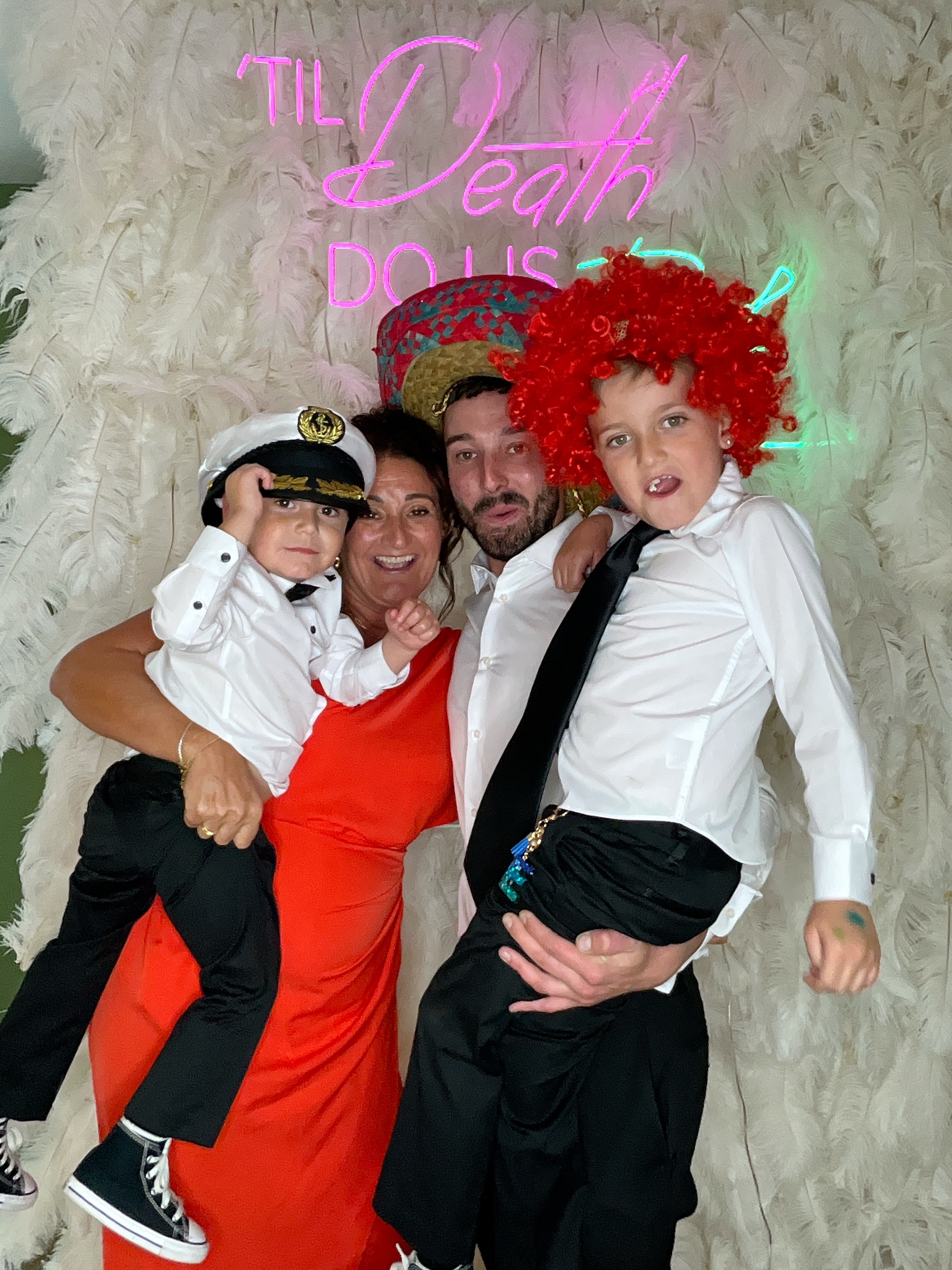 Mr & Mrs Davison  | View more photos from the event at gallery.magicimages.uk/u/MagicImages/Mr-Mrs-Davison-0