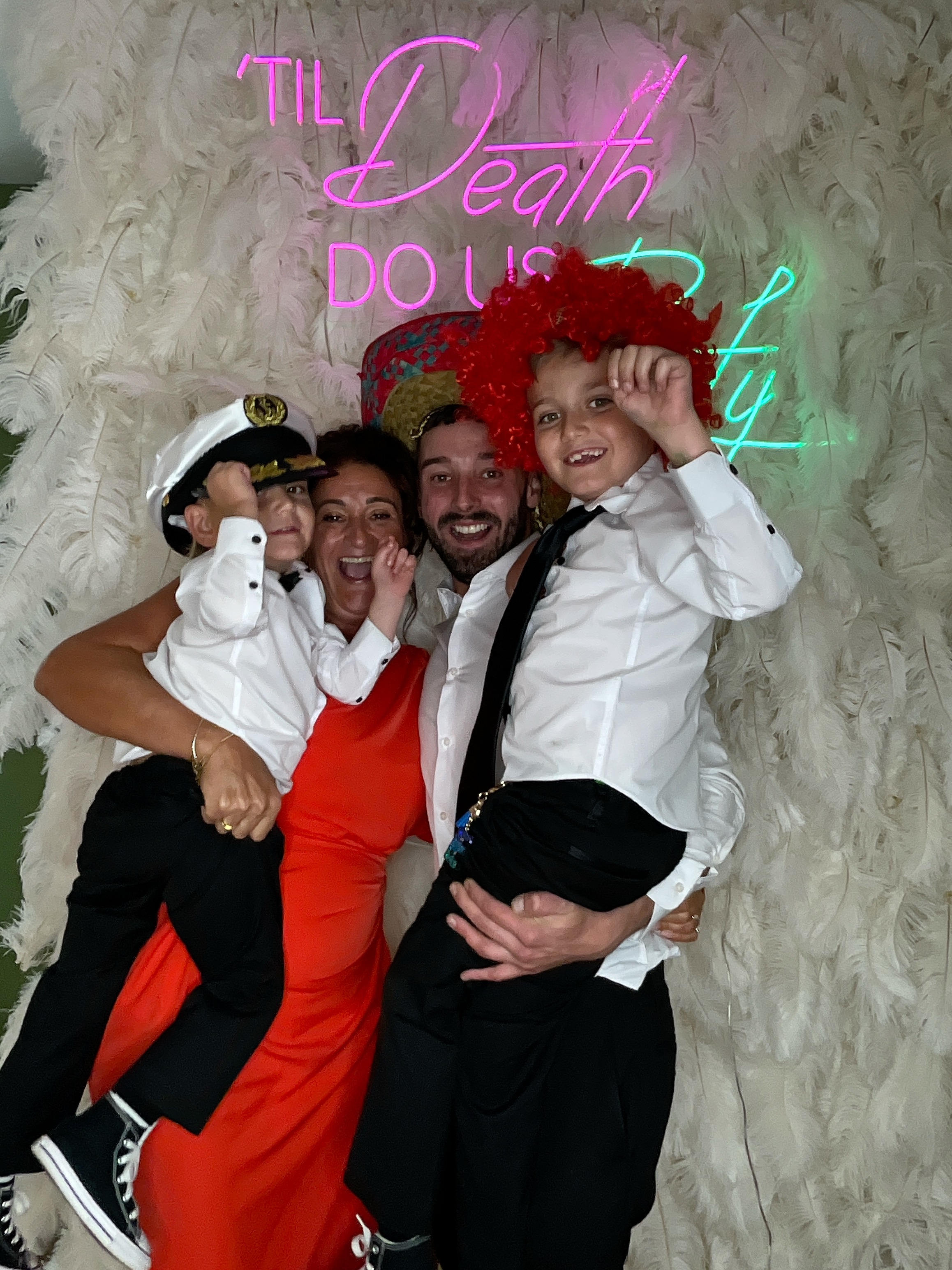 Mr & Mrs Davison  | View more photos from the event at gallery.magicimages.uk/u/MagicImages/Mr-Mrs-Davison-0